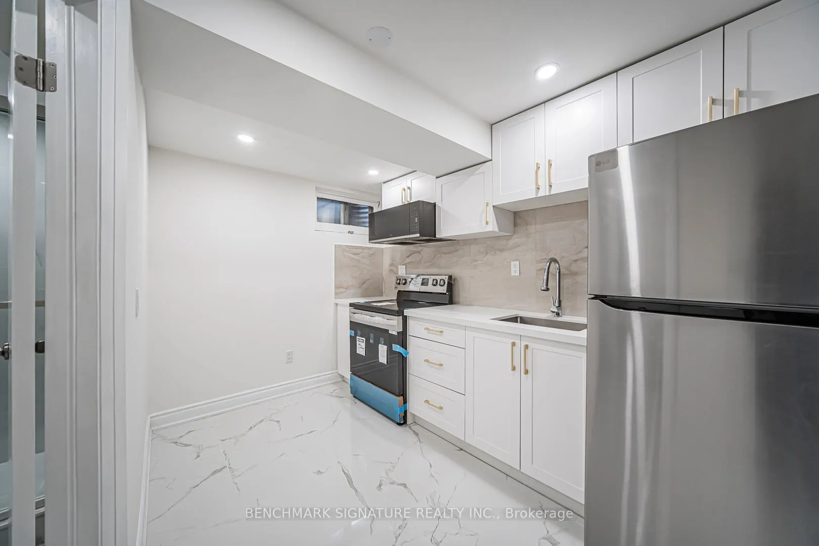 Photo 39 of 115 Simonston Boulevard, Markham, German Mills — HOMEH