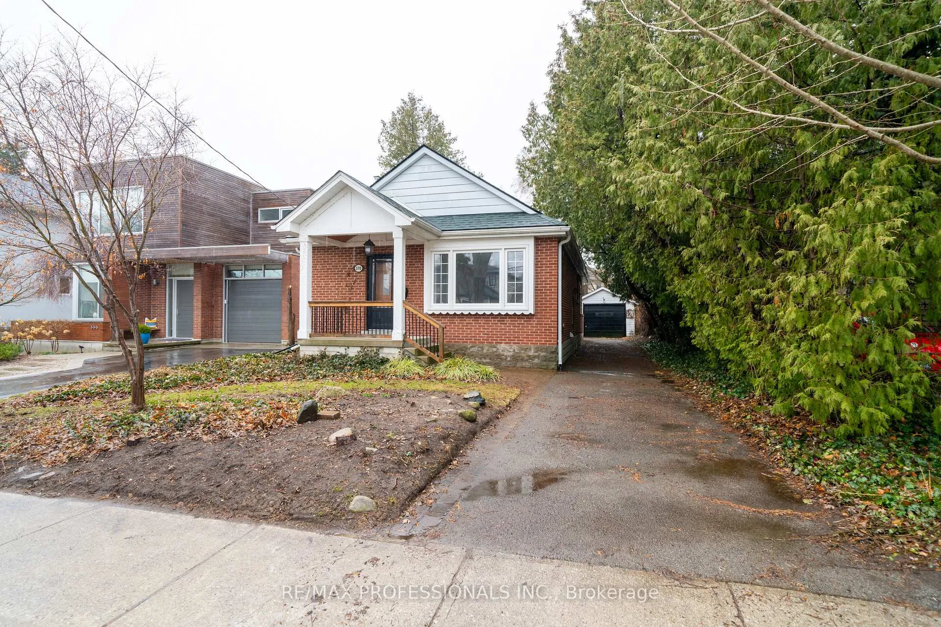 Photo 39 of 370 Delaware Avenue, Burlington, Brant — HOMEH