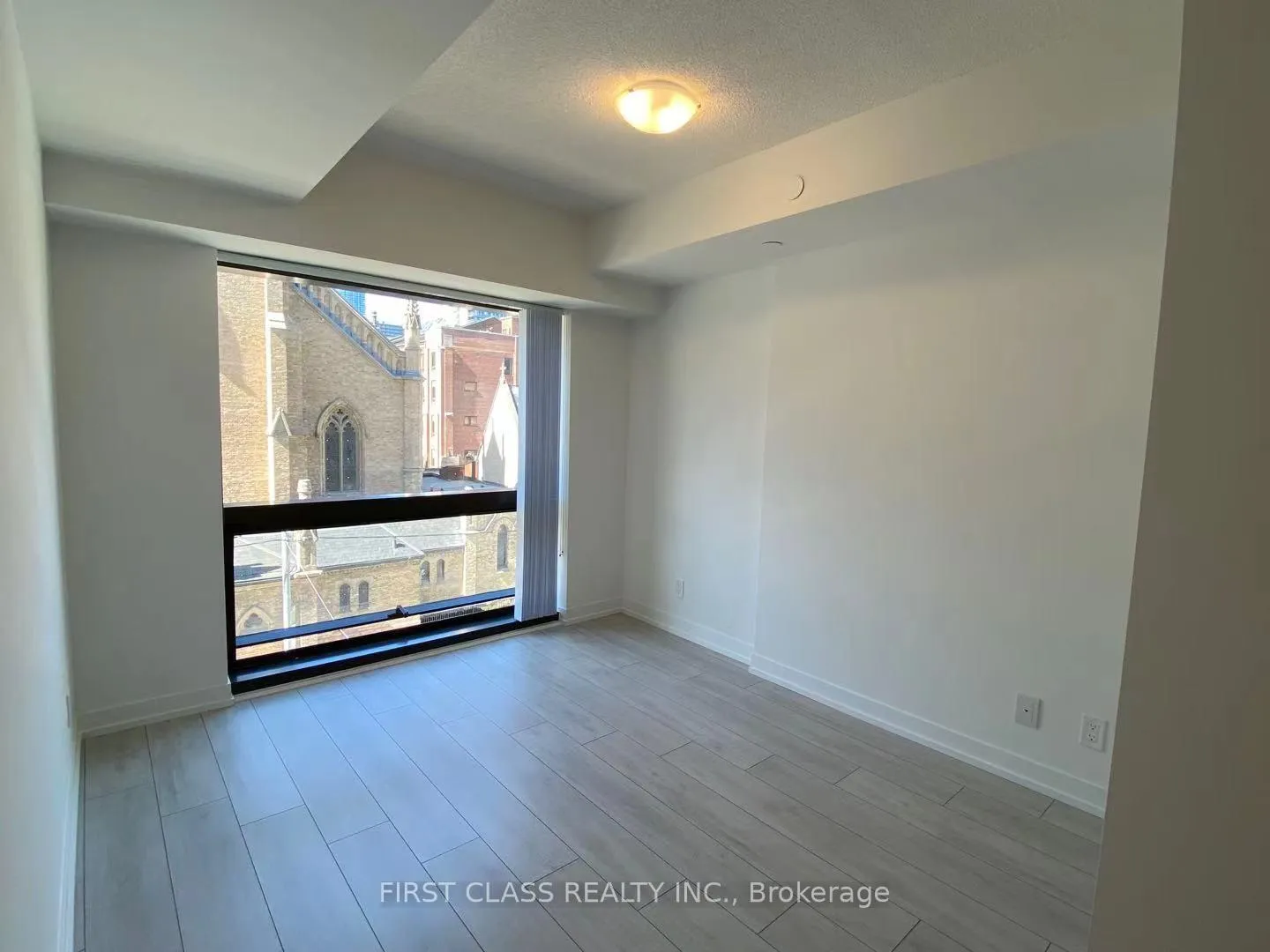 Photo 6 of Unit 310, 60 Shuter Street, Toronto, Church-Yonge Corridor — HOMEH