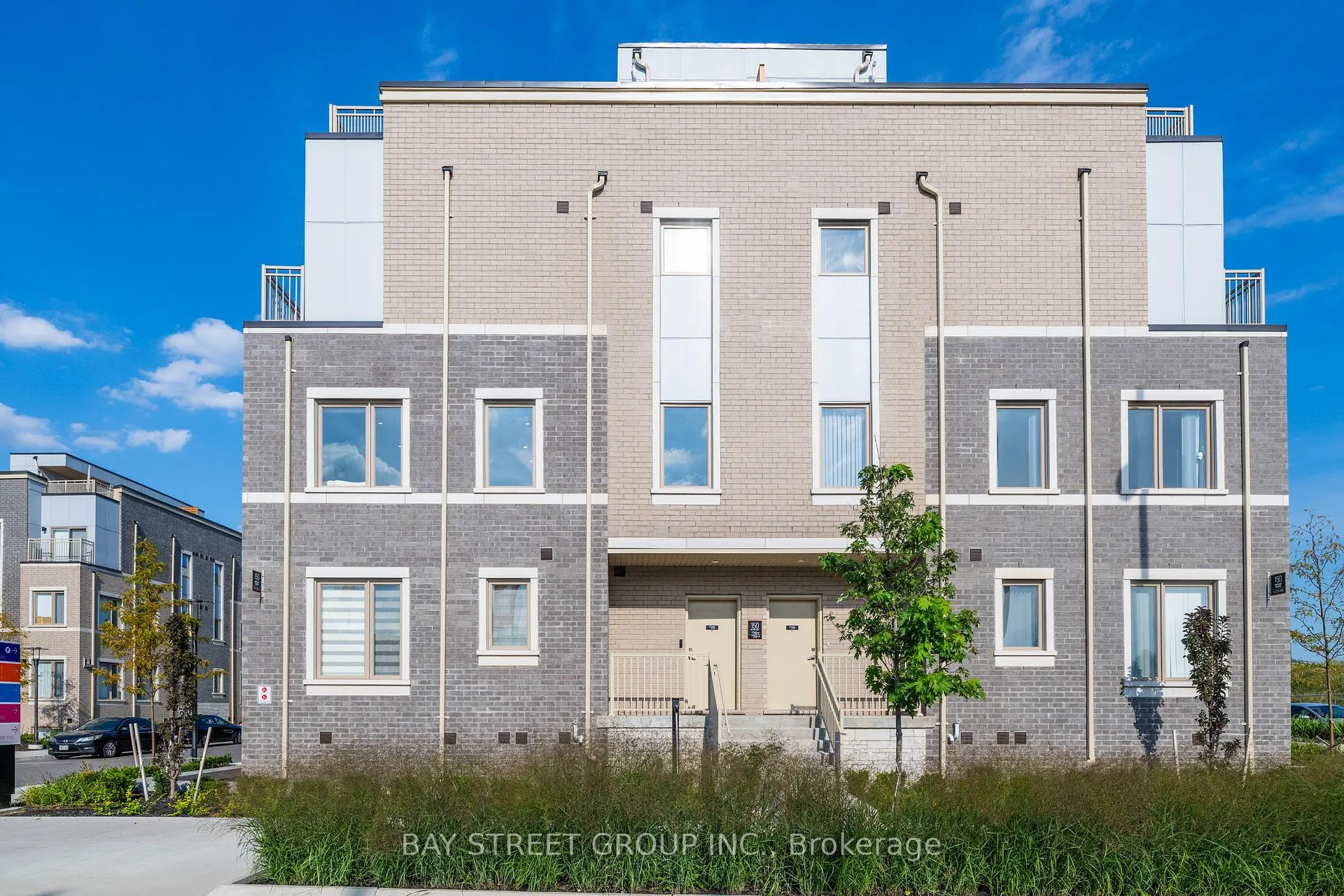 Photo 1 of Unit 268, 150 Honeycrisp Crescent, Vaughan, Vaughan Corporate Centre — HOMEH