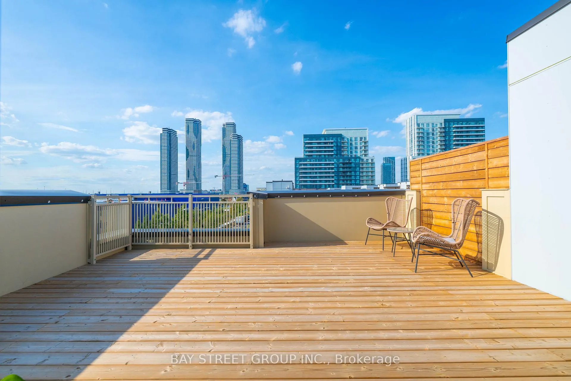 Photo 23 of Unit 268, 150 Honeycrisp Crescent, Vaughan, Vaughan Corporate Centre — HOMEH