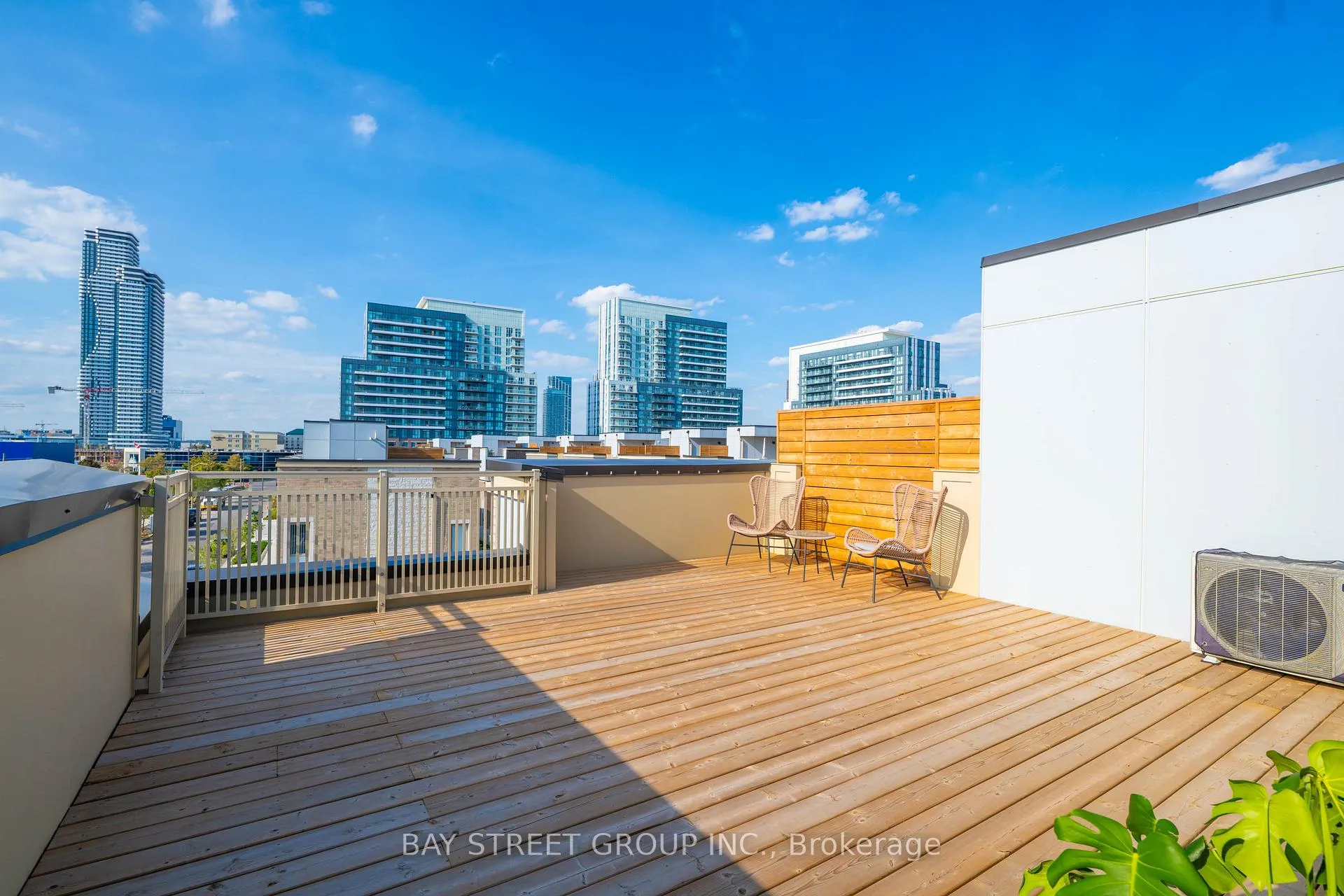 Photo 24 of Unit 268, 150 Honeycrisp Crescent, Vaughan, Vaughan Corporate Centre — HOMEH