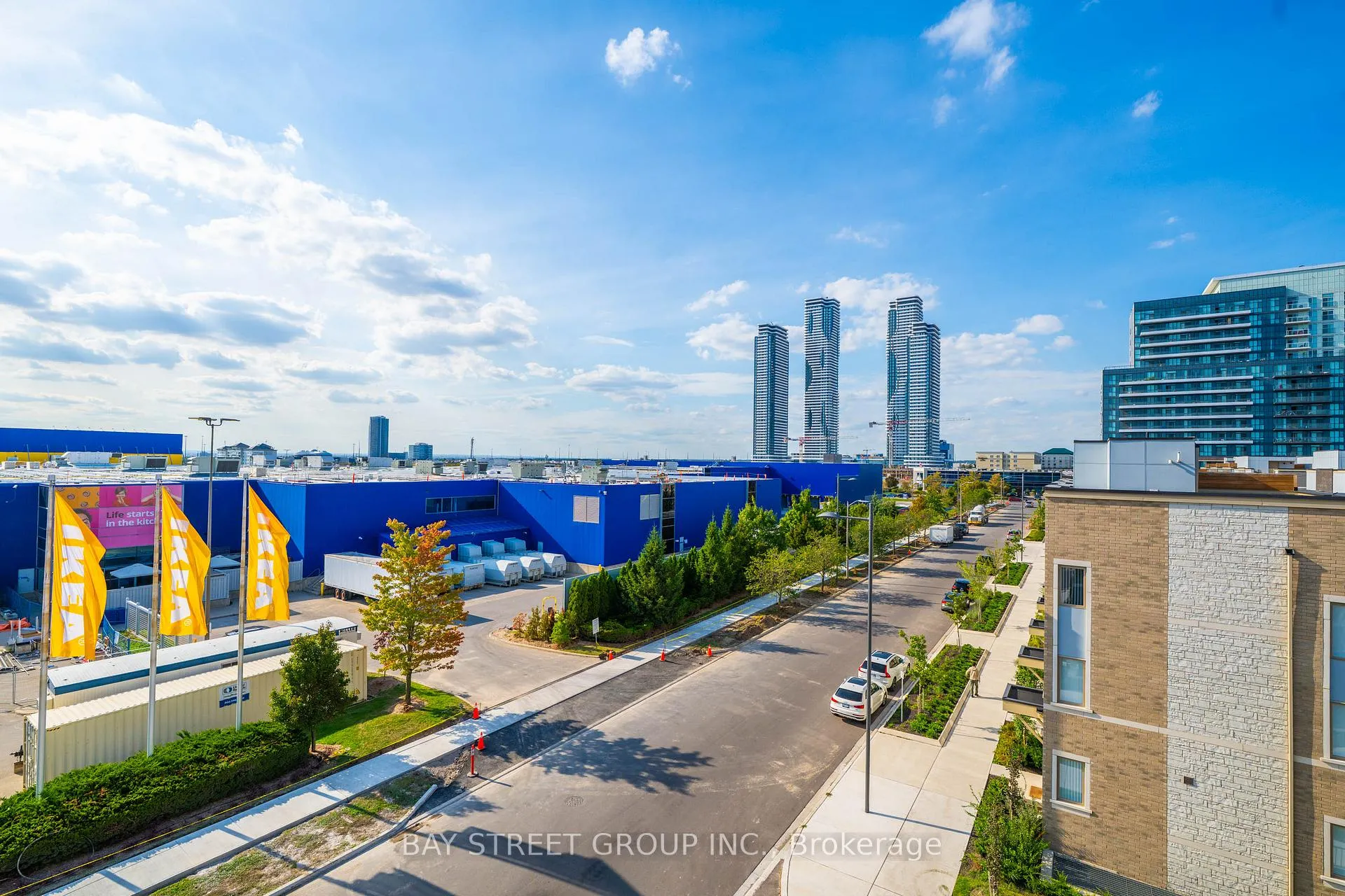 Photo 26 of Unit 268, 150 Honeycrisp Crescent, Vaughan, Vaughan Corporate Centre — HOMEH