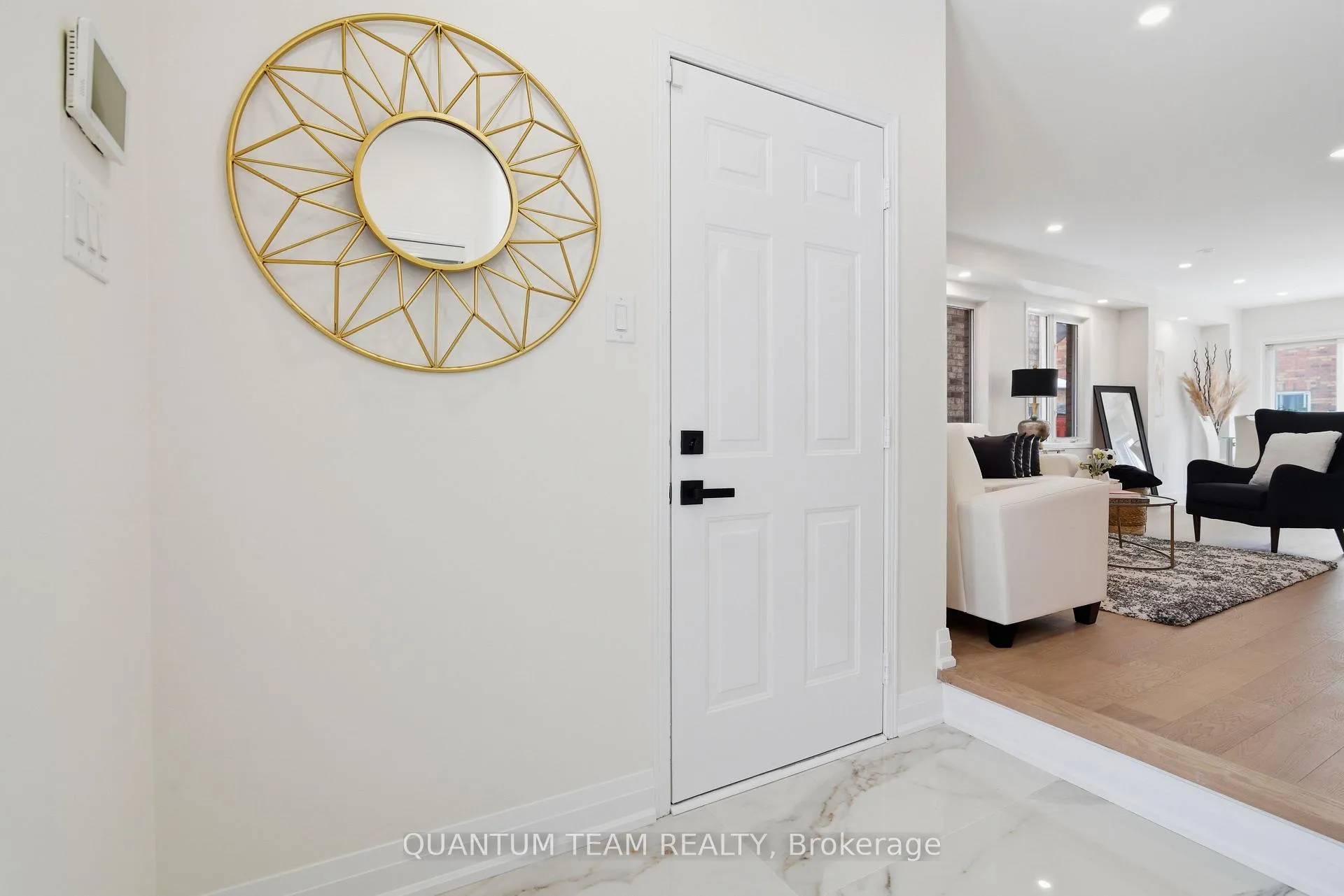 Photo 2 of 14 Arabia Gate, Brampton, Sandringham-Wellington — HOMEH