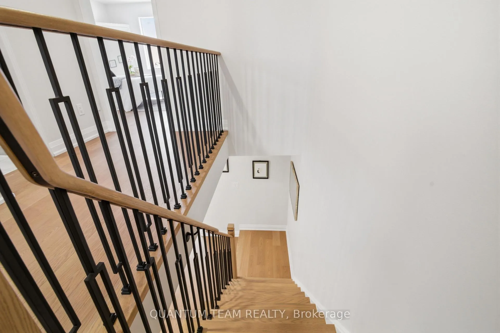 Photo 19 of 14 Arabia Gate, Brampton, Sandringham-Wellington — HOMEH