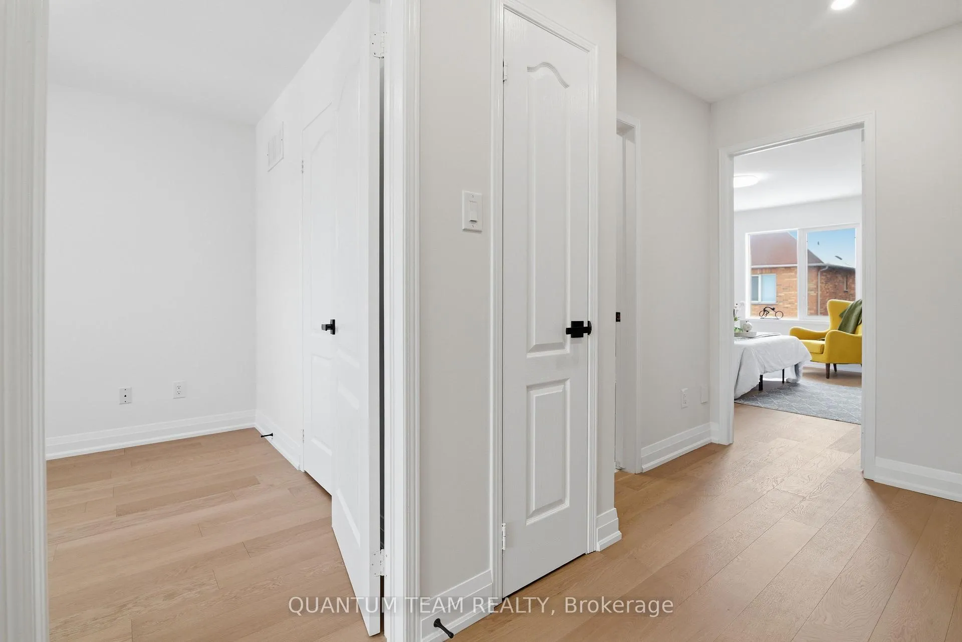 Photo 20 of 14 Arabia Gate, Brampton, Sandringham-Wellington — HOMEH