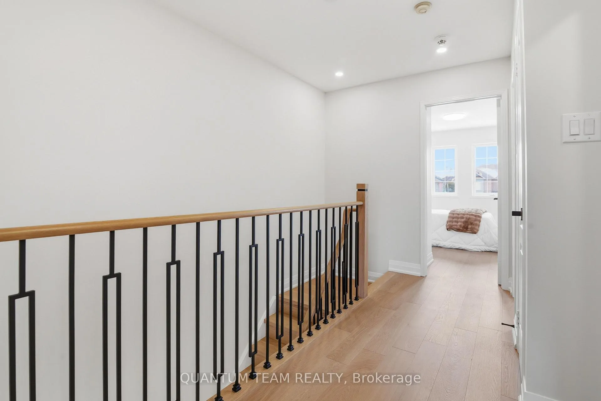 Photo 21 of 14 Arabia Gate, Brampton, Sandringham-Wellington — HOMEH
