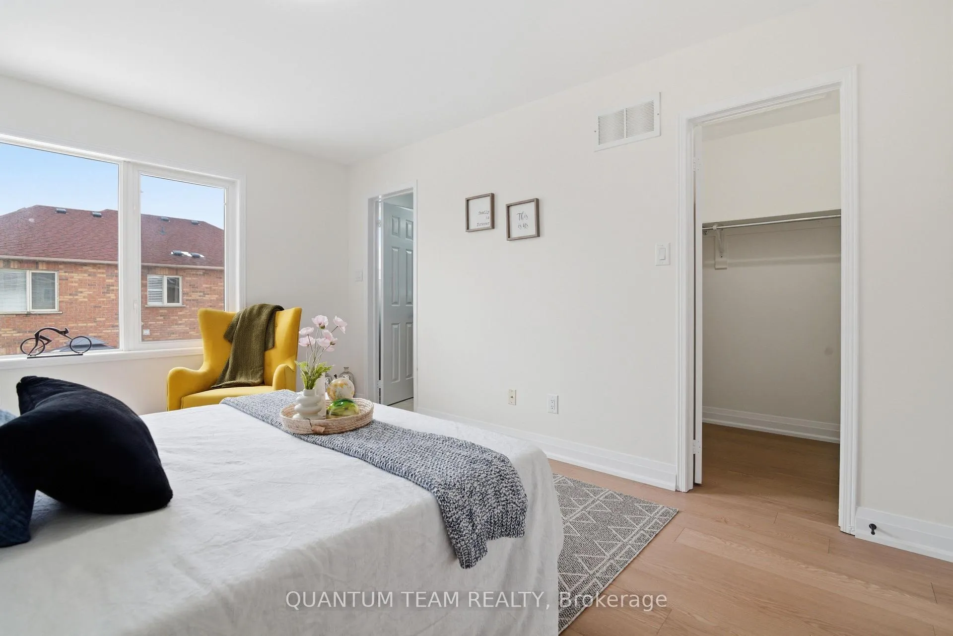 Photo 24 of 14 Arabia Gate, Brampton, Sandringham-Wellington — HOMEH