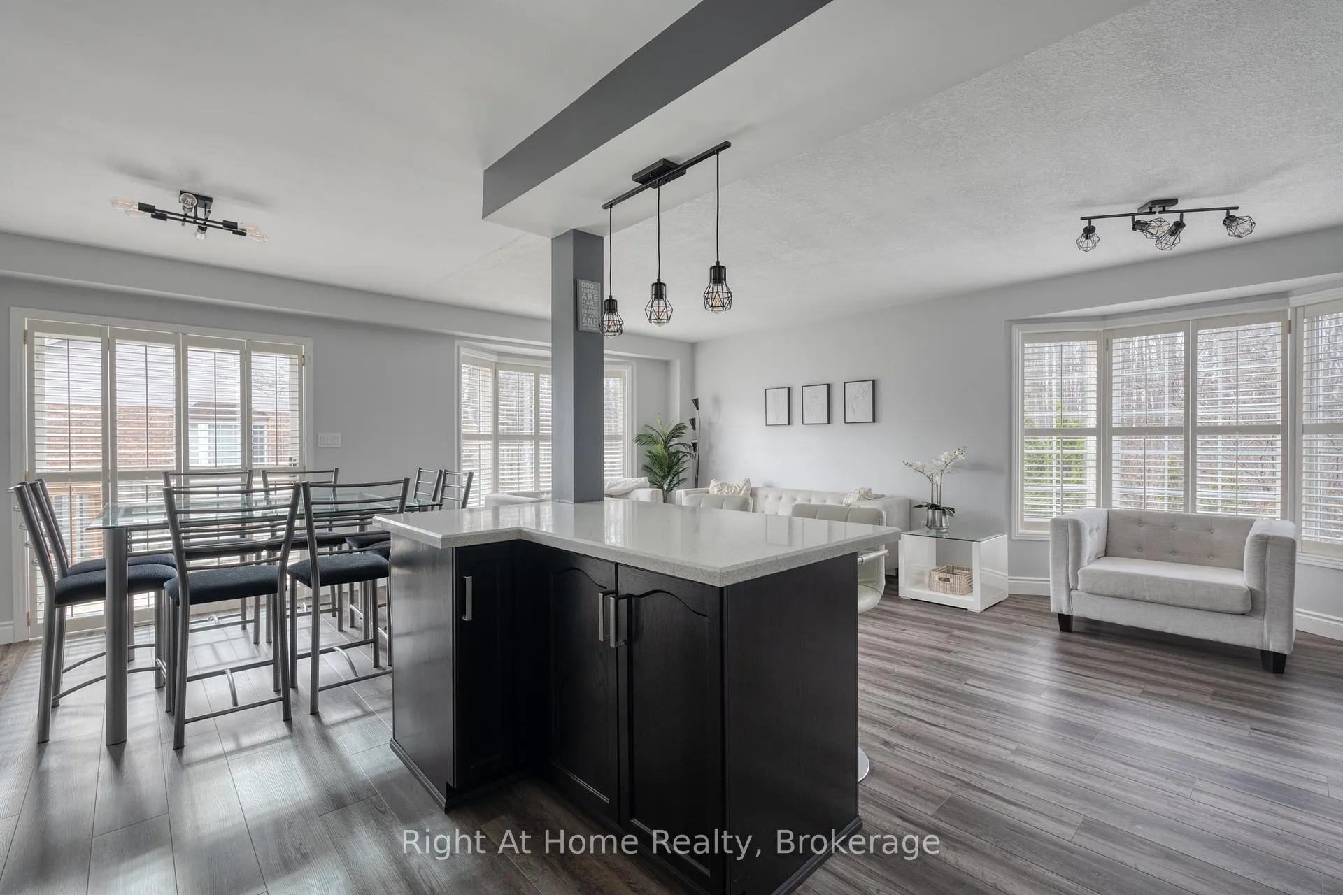 Photo 21 of 198 Gatestone Drive, Hamilton, Stoney Creek Mountain — HOMEH