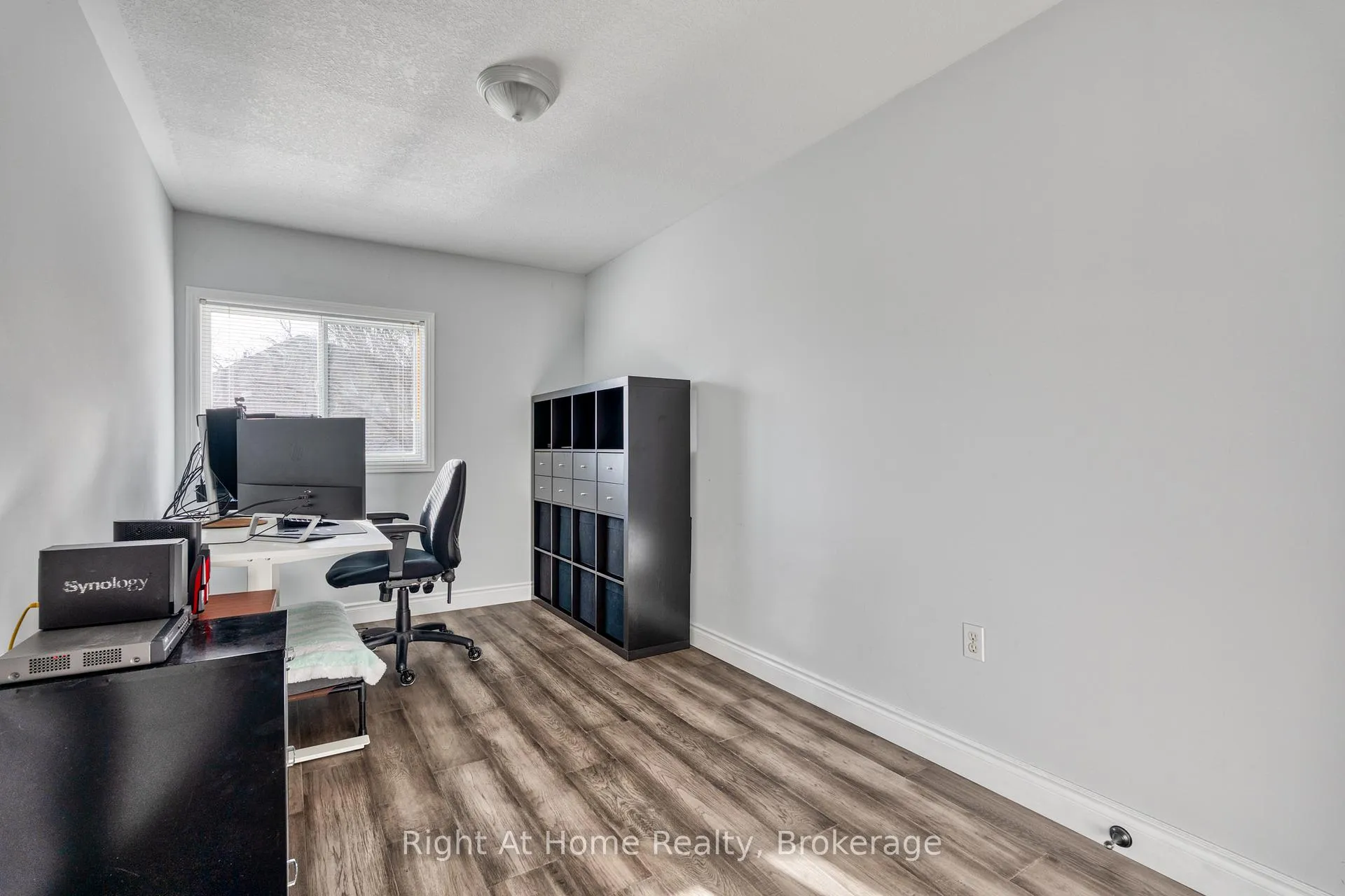 Photo 34 of 198 Gatestone Drive, Hamilton, Stoney Creek Mountain — HOMEH