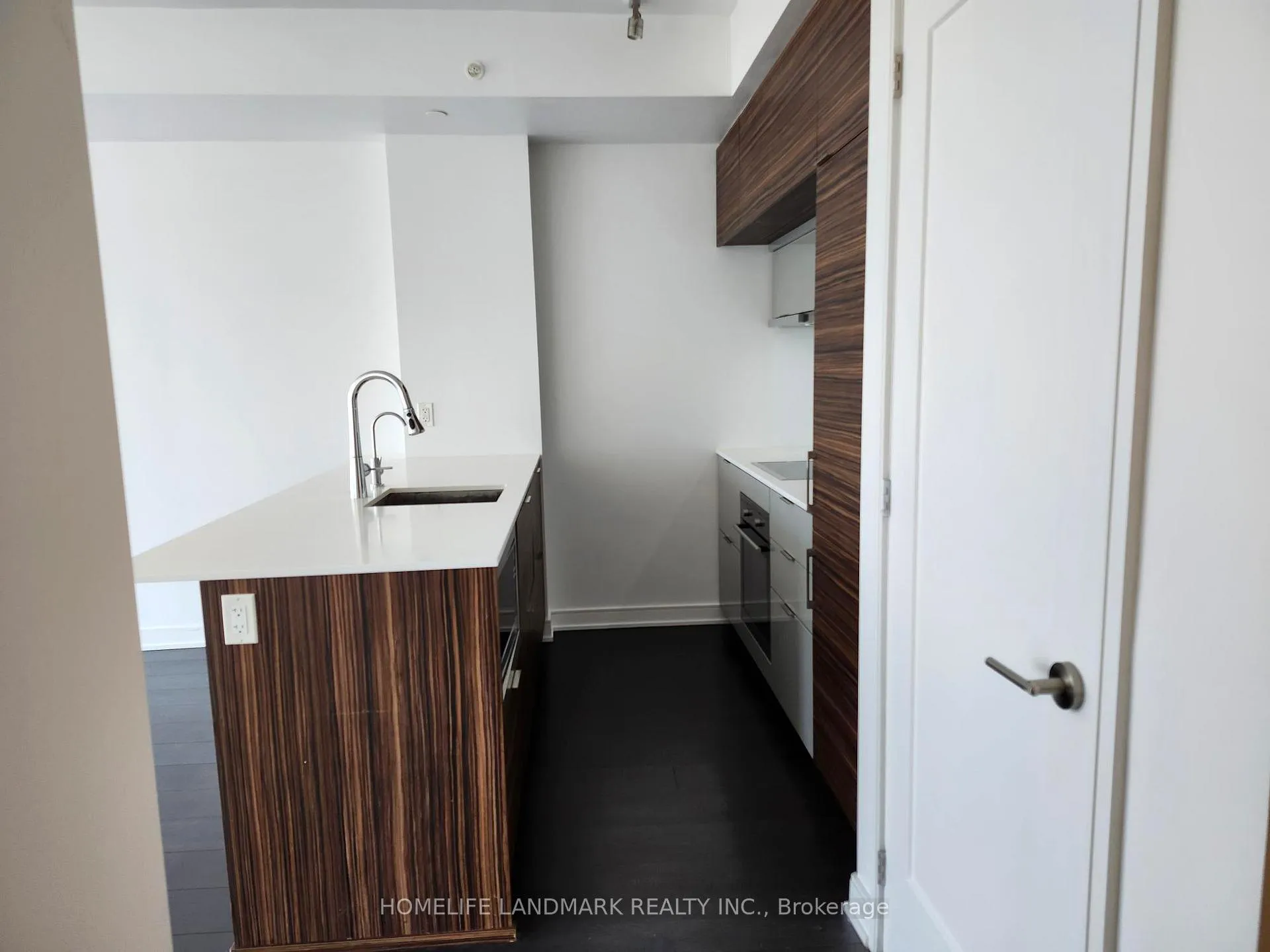 Photo 6 of Unit 5108, 88 Scott Street, Toronto, Church-Yonge Corridor — HOMEH