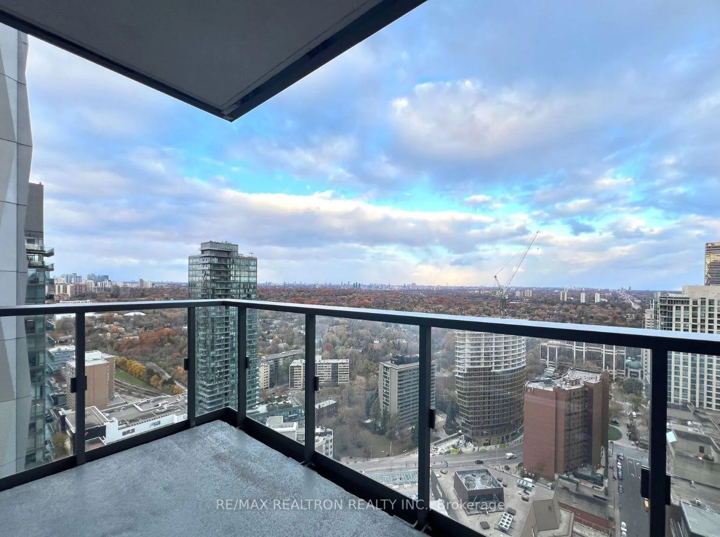 Photo 26 of Unit 3207, 8 Cumberland Street, Toronto, The Annex — HOMEH