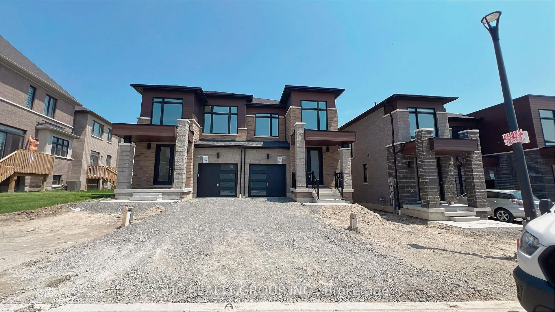 Front of 2981 Seagrass Street