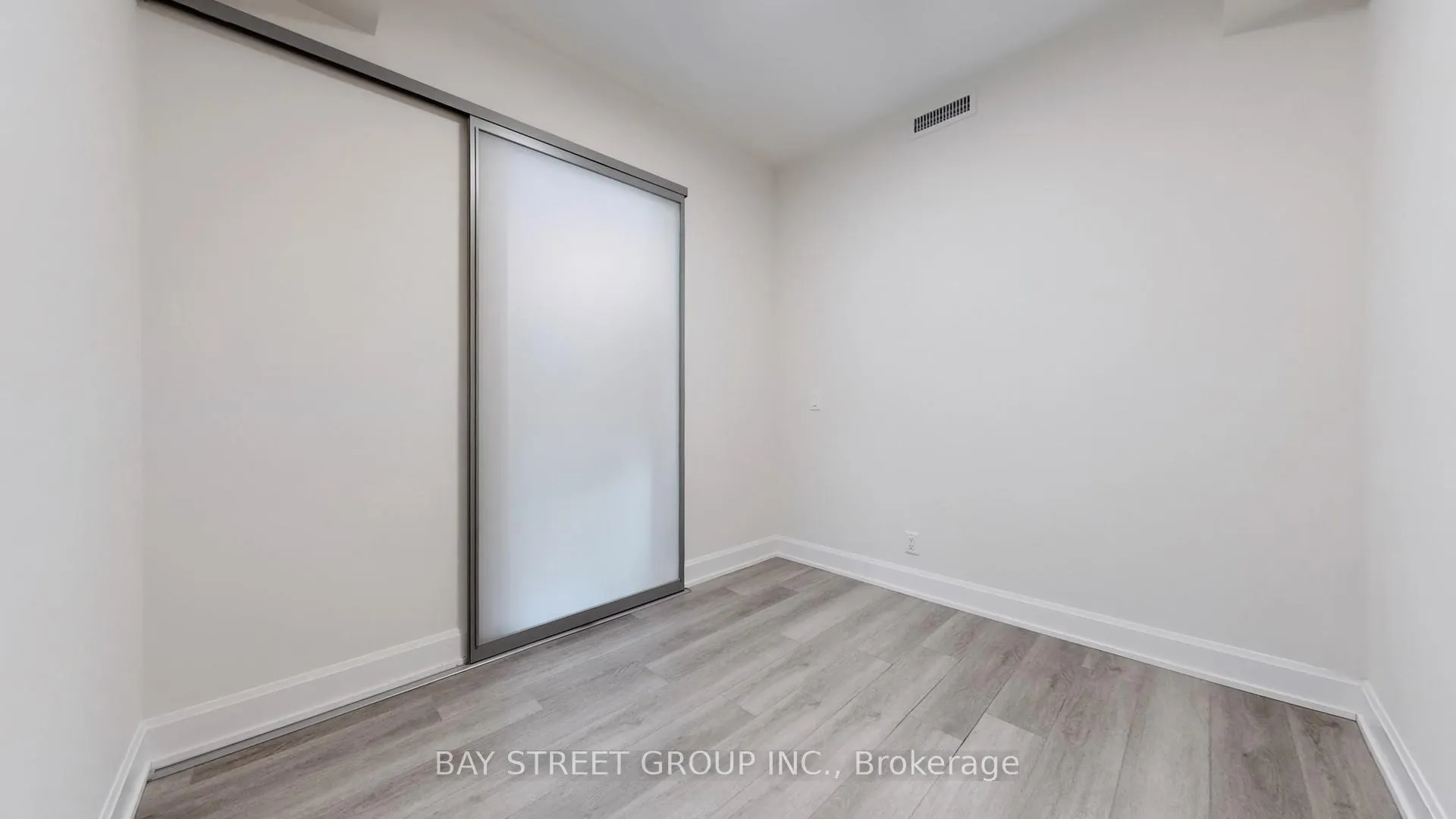 Photo 18 of Unit 202, 18 Water Walk Drive, Markham, Unionville — HOMEH