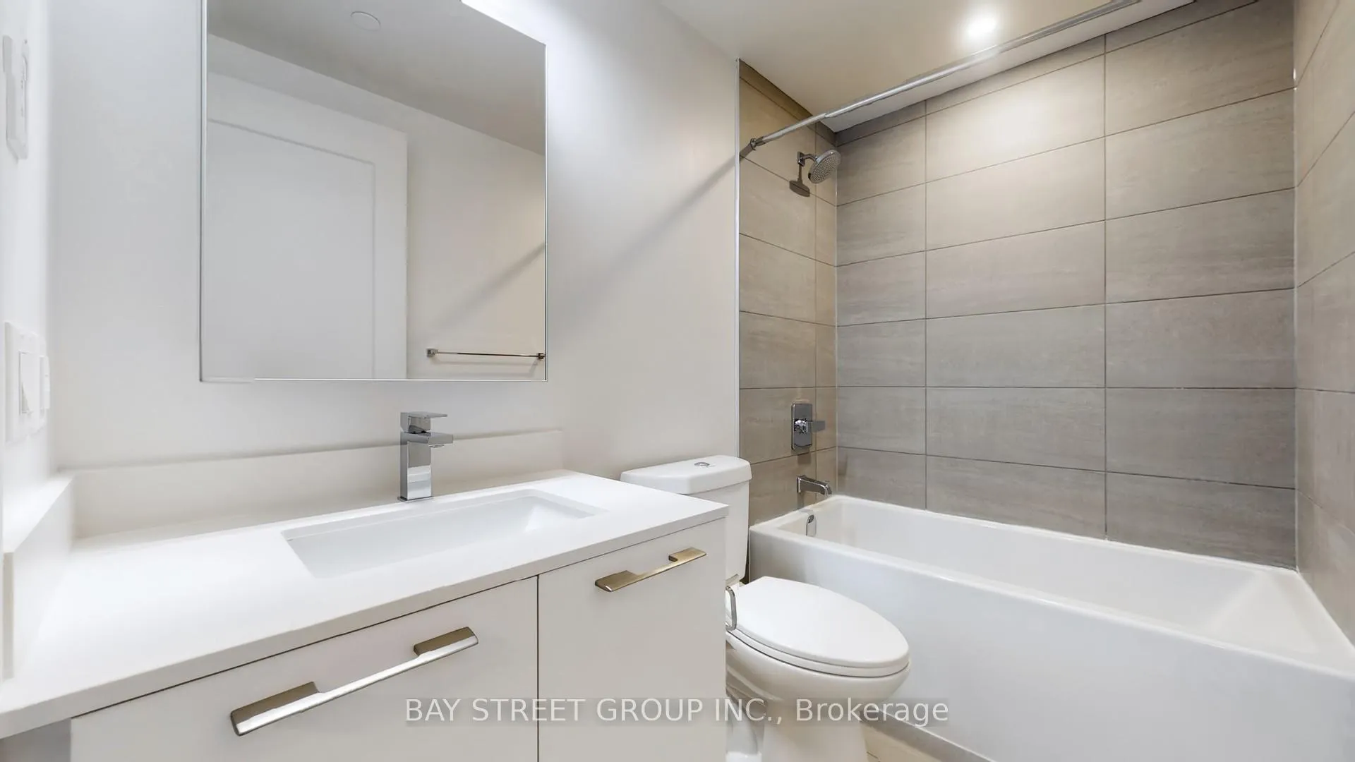 Photo 20 of Unit 202, 18 Water Walk Drive, Markham, Unionville — HOMEH