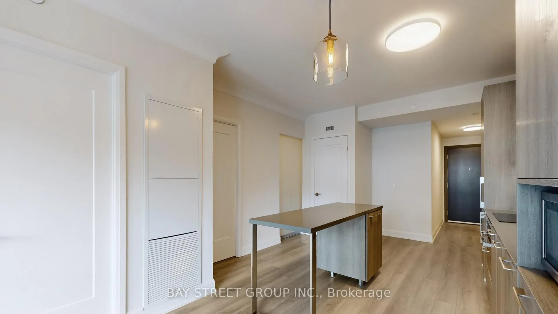 Photo 23 of Unit 202, 18 Water Walk Drive, Markham, Unionville — HOMEH