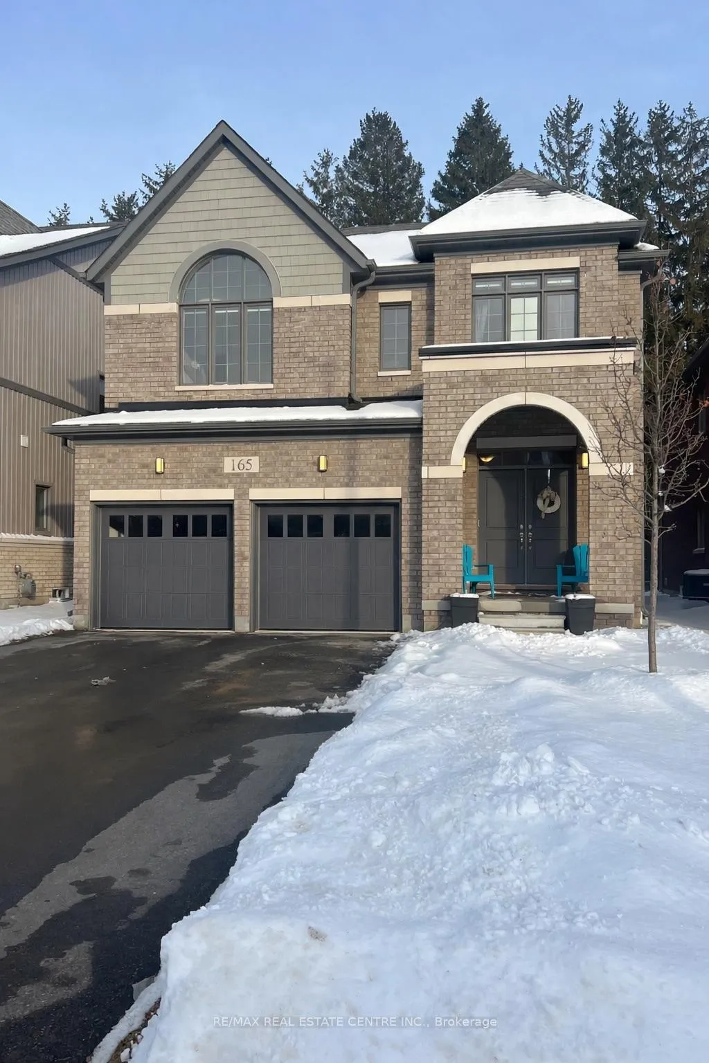 Front of 165 Dingman Street