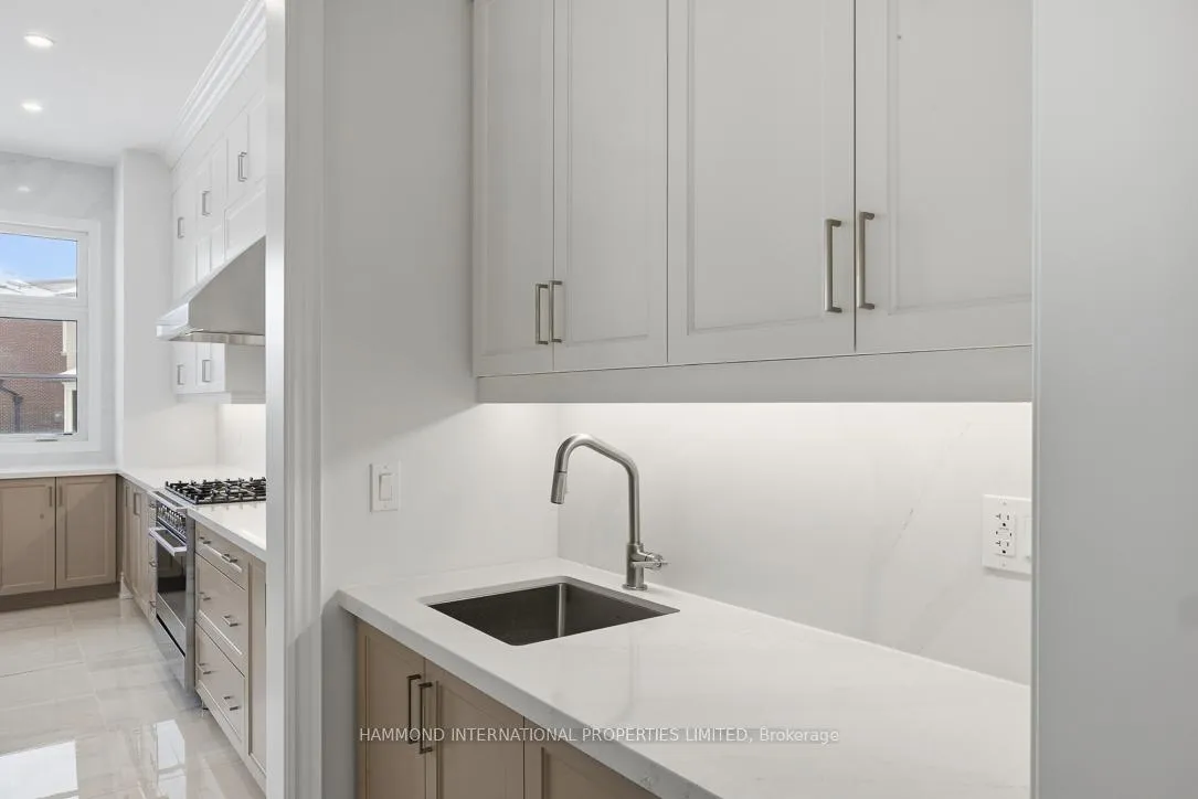 Photo 20 of 9 Lonergan Crescent, North York, Bayview Woods-Steeles — HOMEH