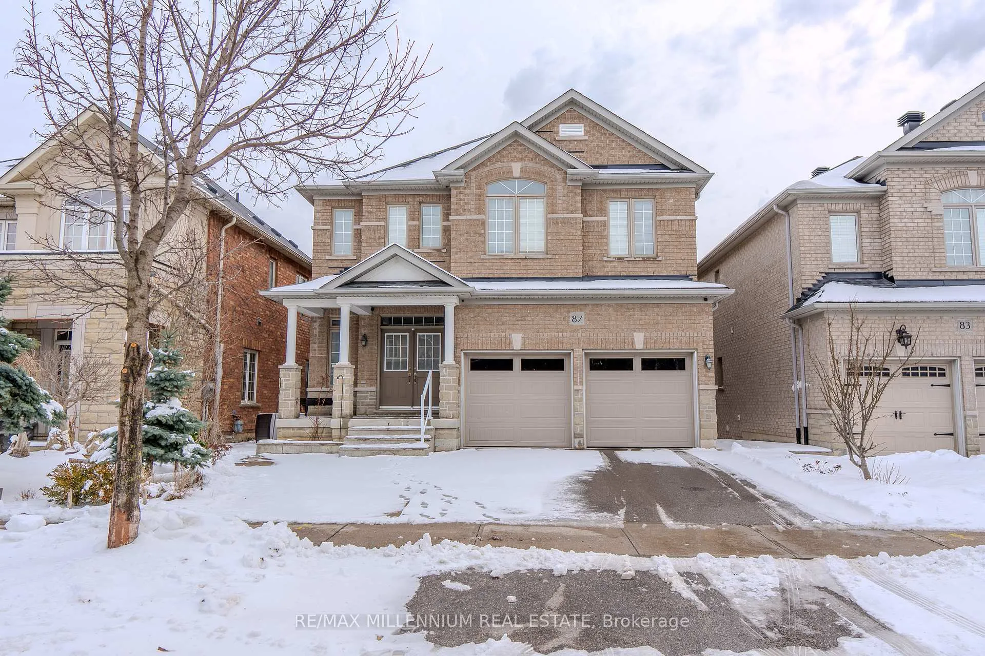 Front of 87 Warbler (Main & 2nd Floors) Avenue
