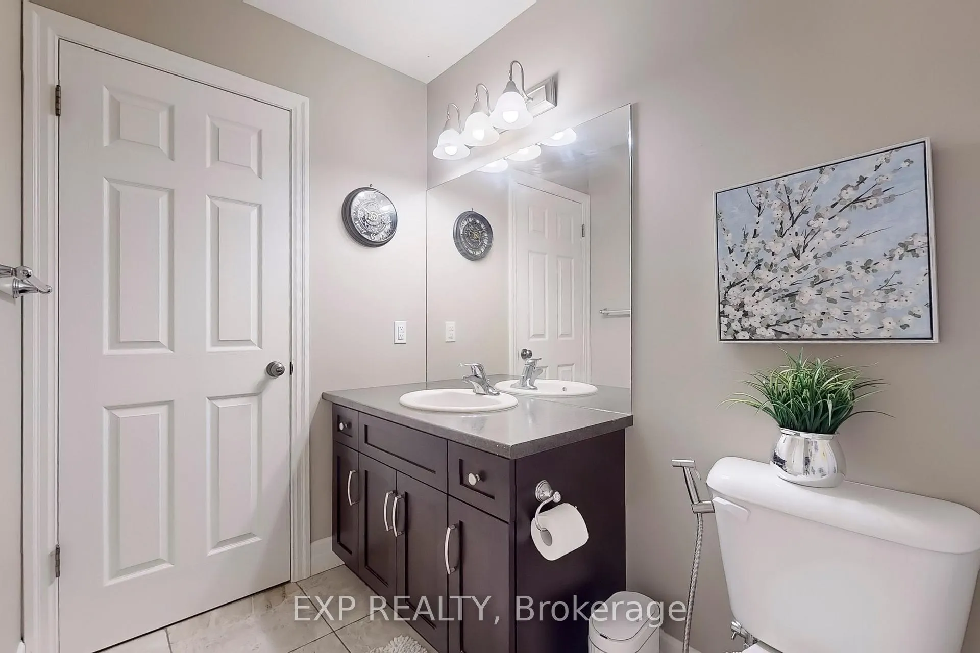 Photo 33 of Unit 3, 275 Old Huron Road, Kitchener, Brigadoon — HOMEH