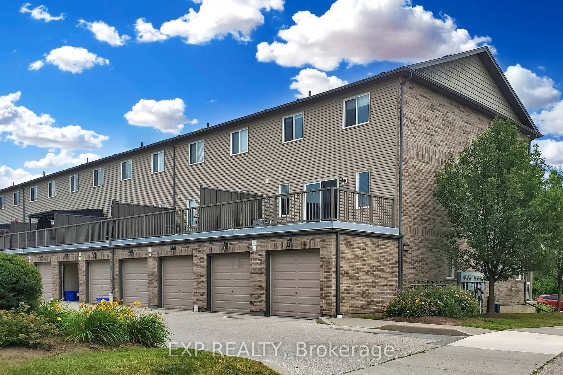 Photo 41 of Unit 3, 275 Old Huron Road, Kitchener, Brigadoon — HOMEH