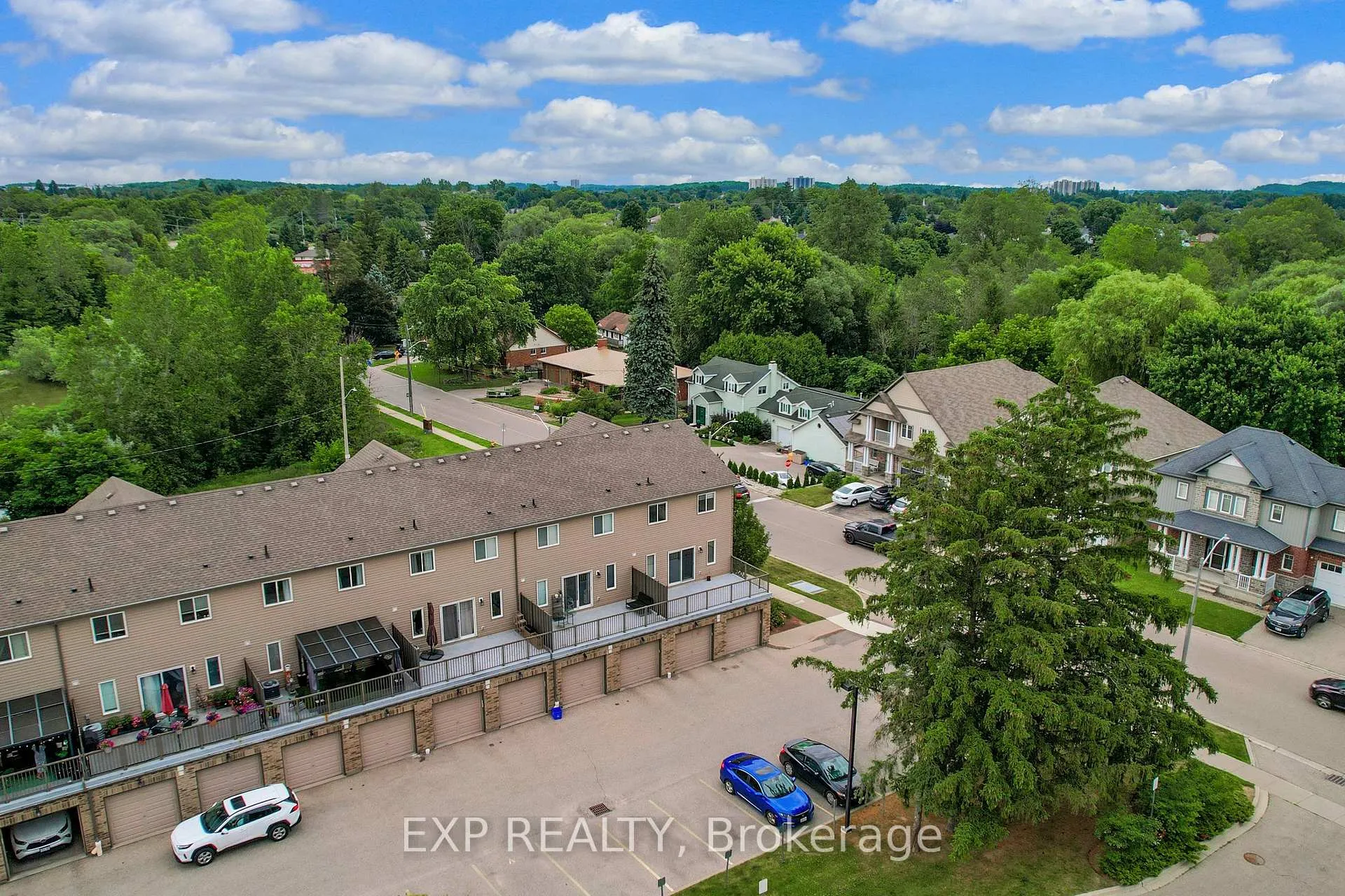 Photo 42 of Unit 3, 275 Old Huron Road, Kitchener, Brigadoon — HOMEH