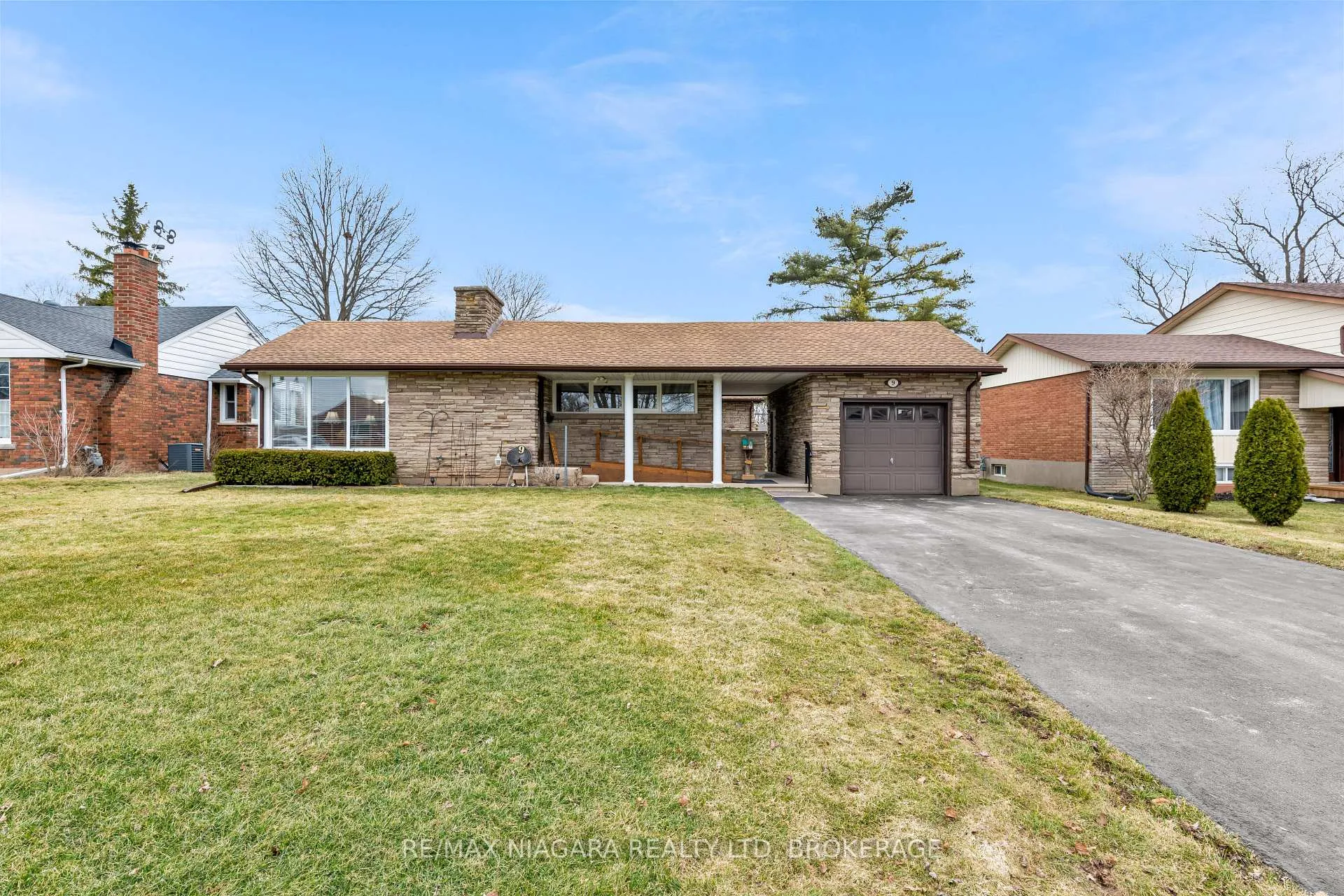 Photo 1 of 9 Caithness Drive, Welland, Prince Charles — HOMEH