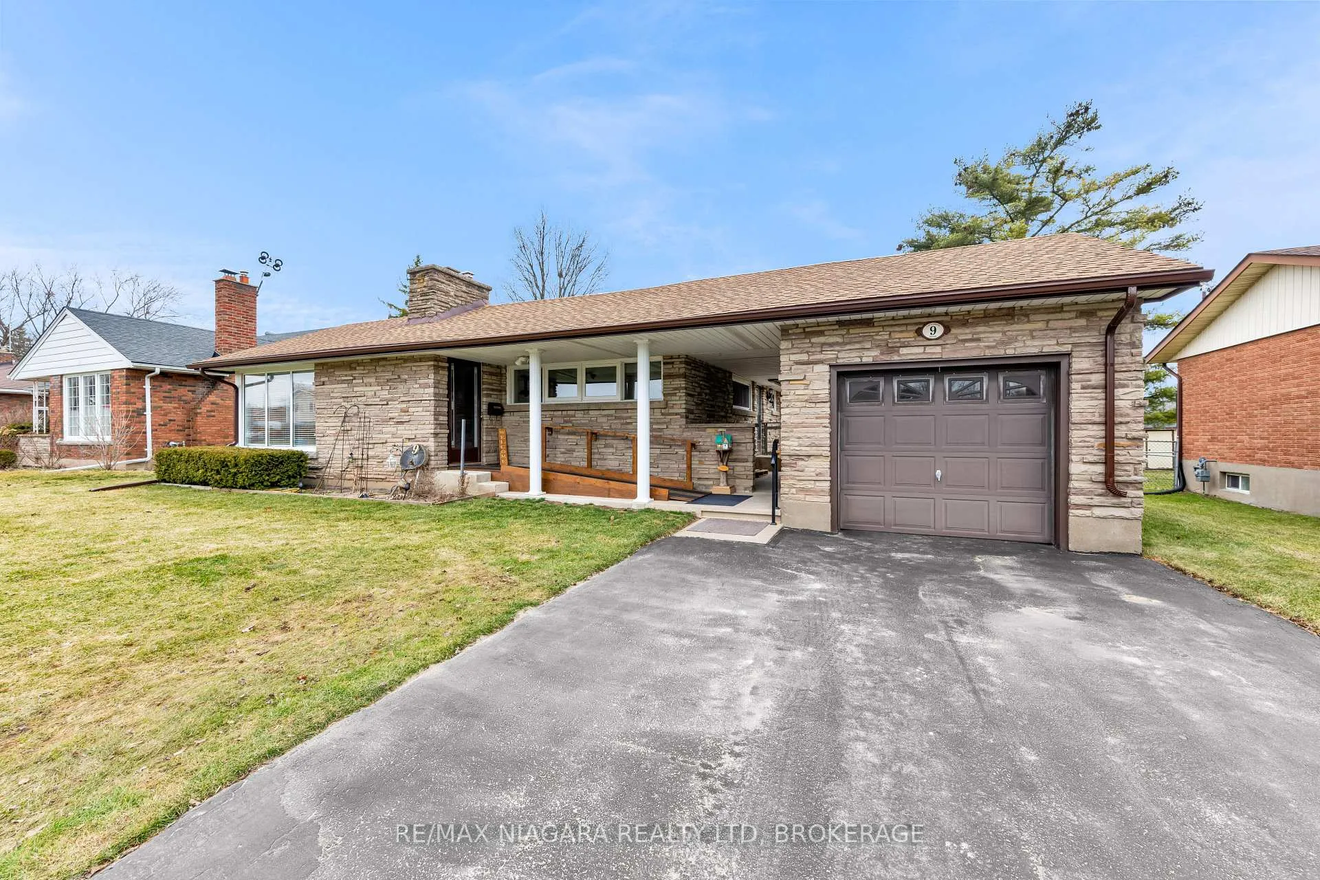Photo 3 of 9 Caithness Drive, Welland, Prince Charles — HOMEH