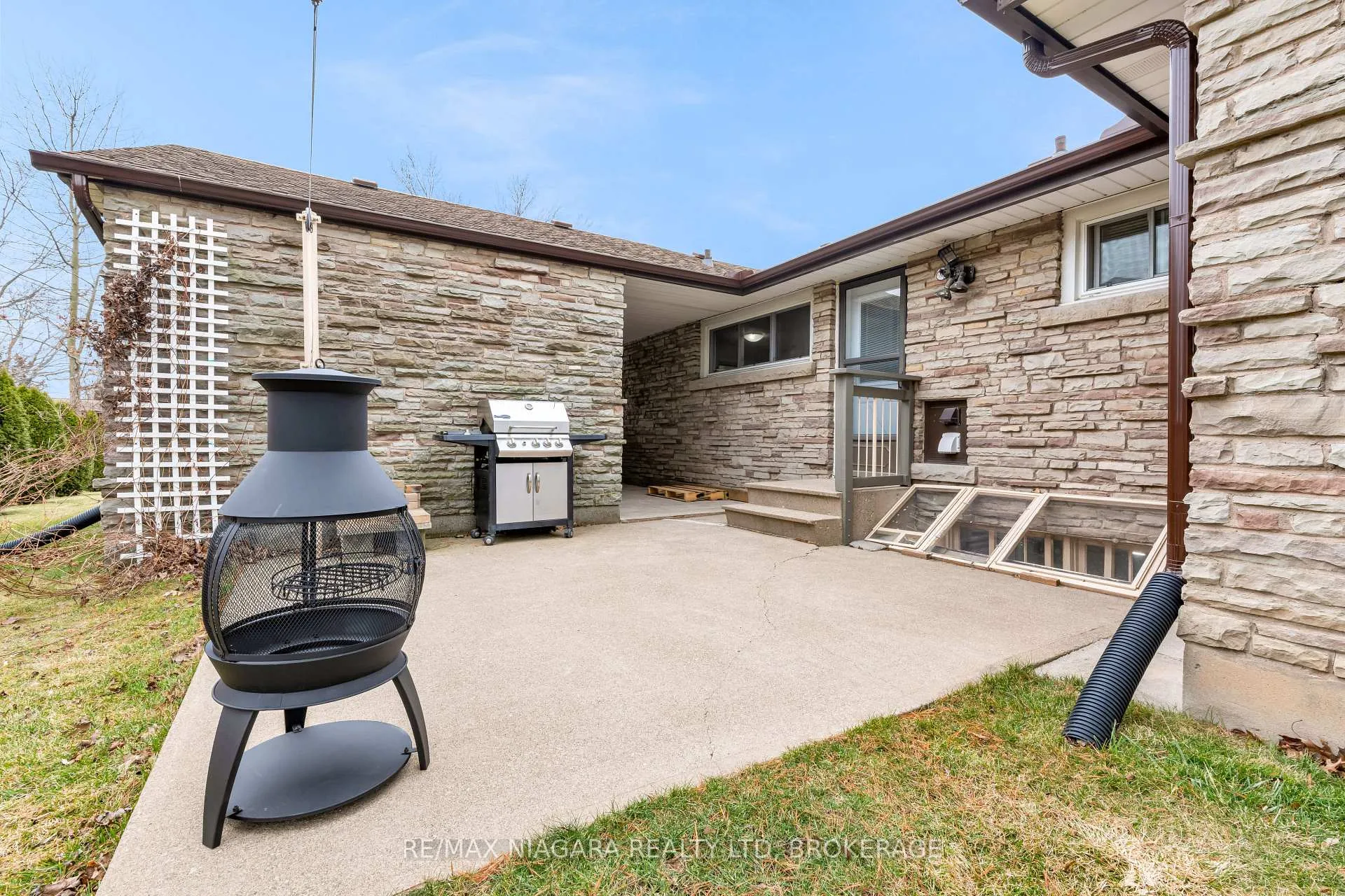 Photo 36 of 9 Caithness Drive, Welland, Prince Charles — HOMEH