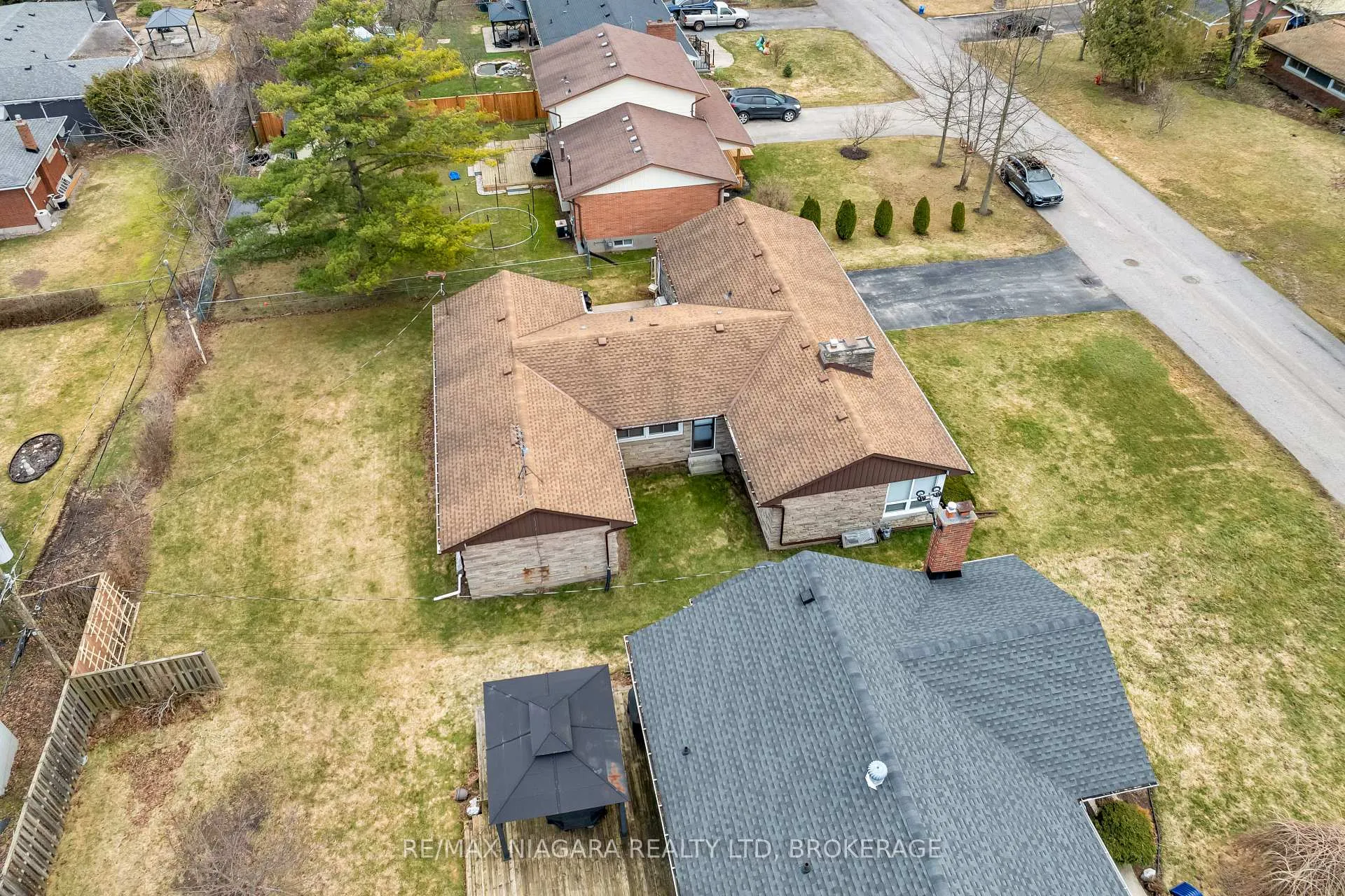 Photo 41 of 9 Caithness Drive, Welland, Prince Charles — HOMEH