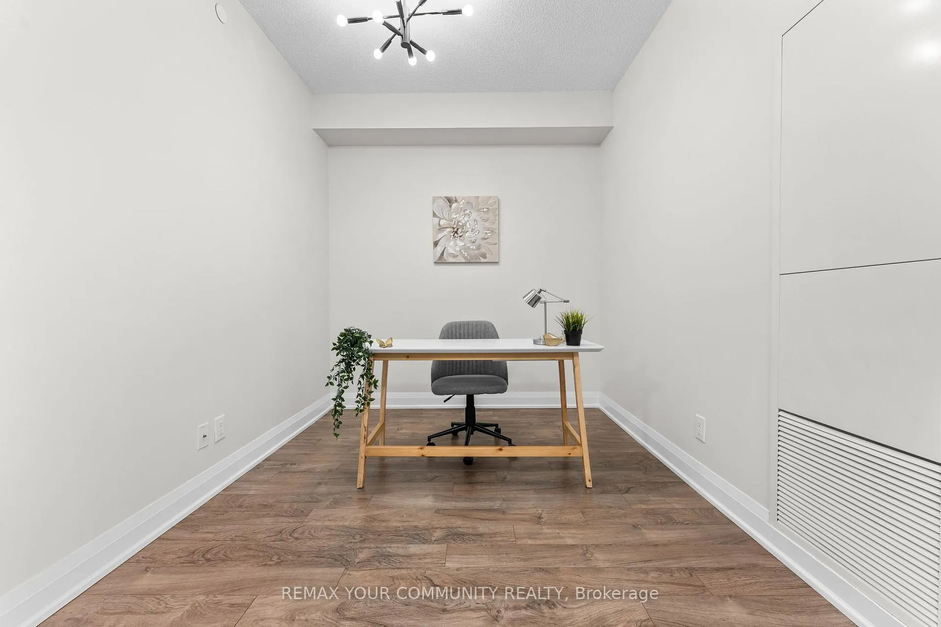 Photo 10 of Unit 333, 28 Uptown Drive, Markham, Unionville — HOMEH