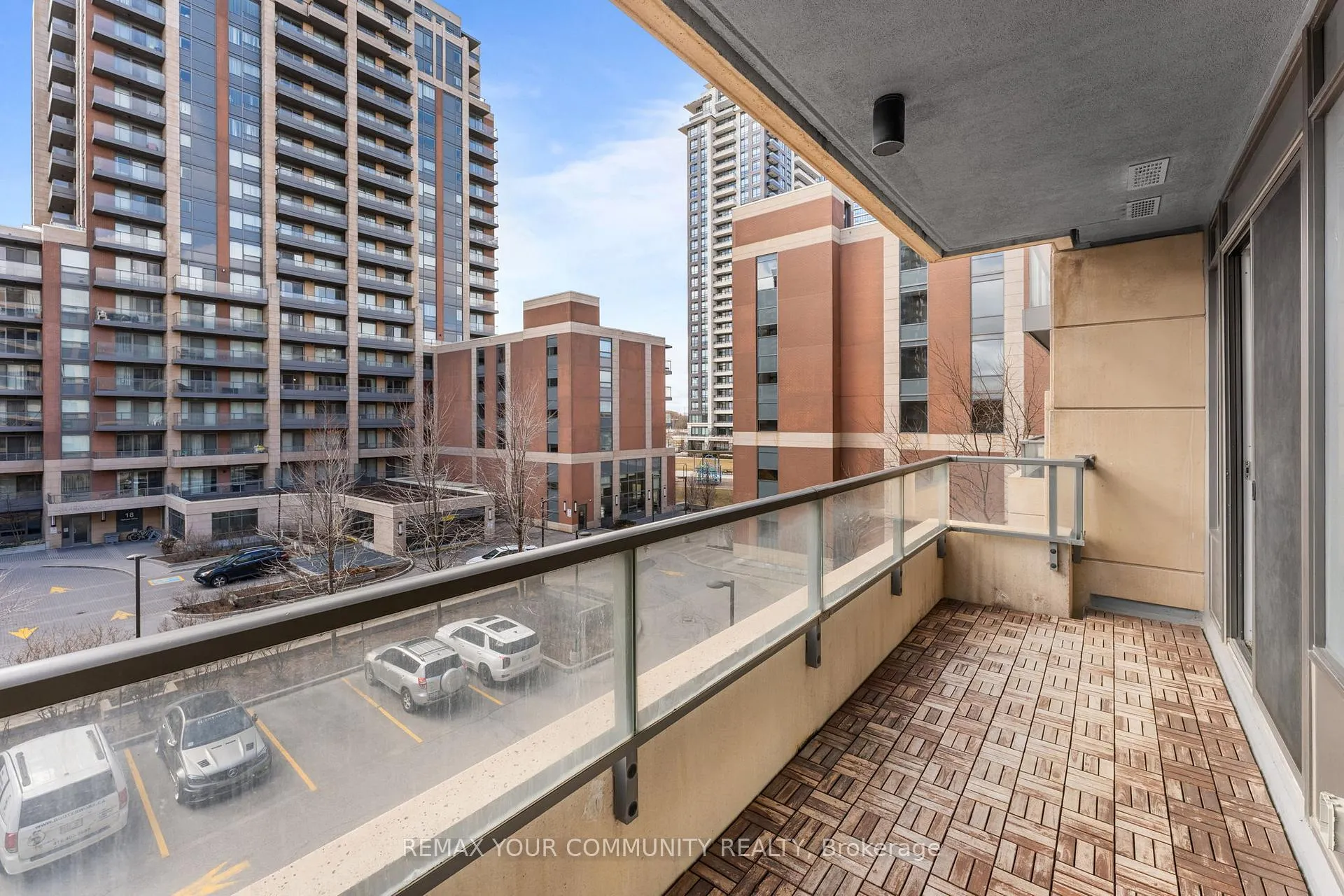 Photo 24 of Unit 333, 28 Uptown Drive, Markham, Unionville — HOMEH