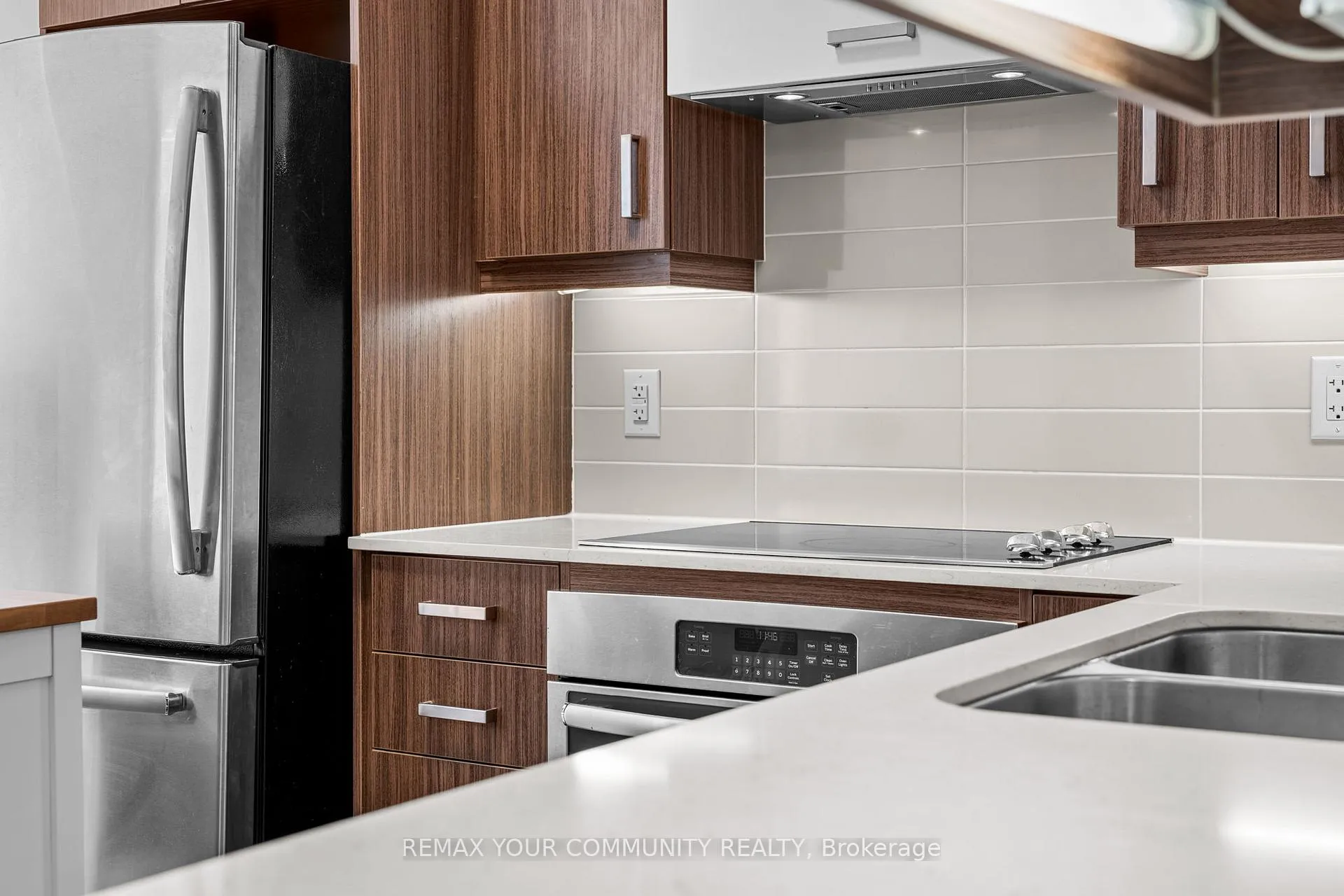 Photo 37 of Unit 333, 28 Uptown Drive, Markham, Unionville — HOMEH