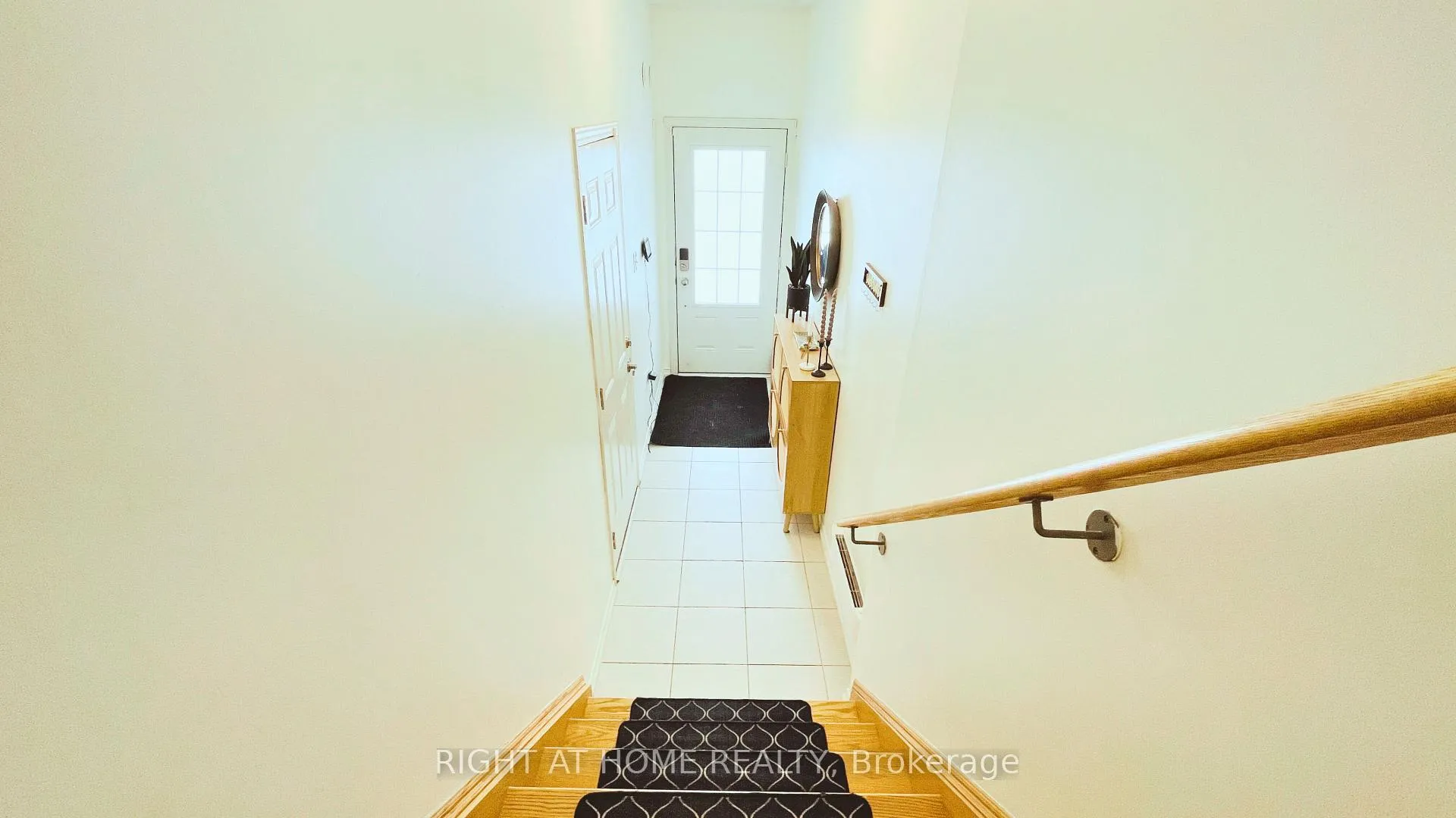 Photo 4 of 2372 Chevron Prince Path, Oshawa, Kedron — HOMEH