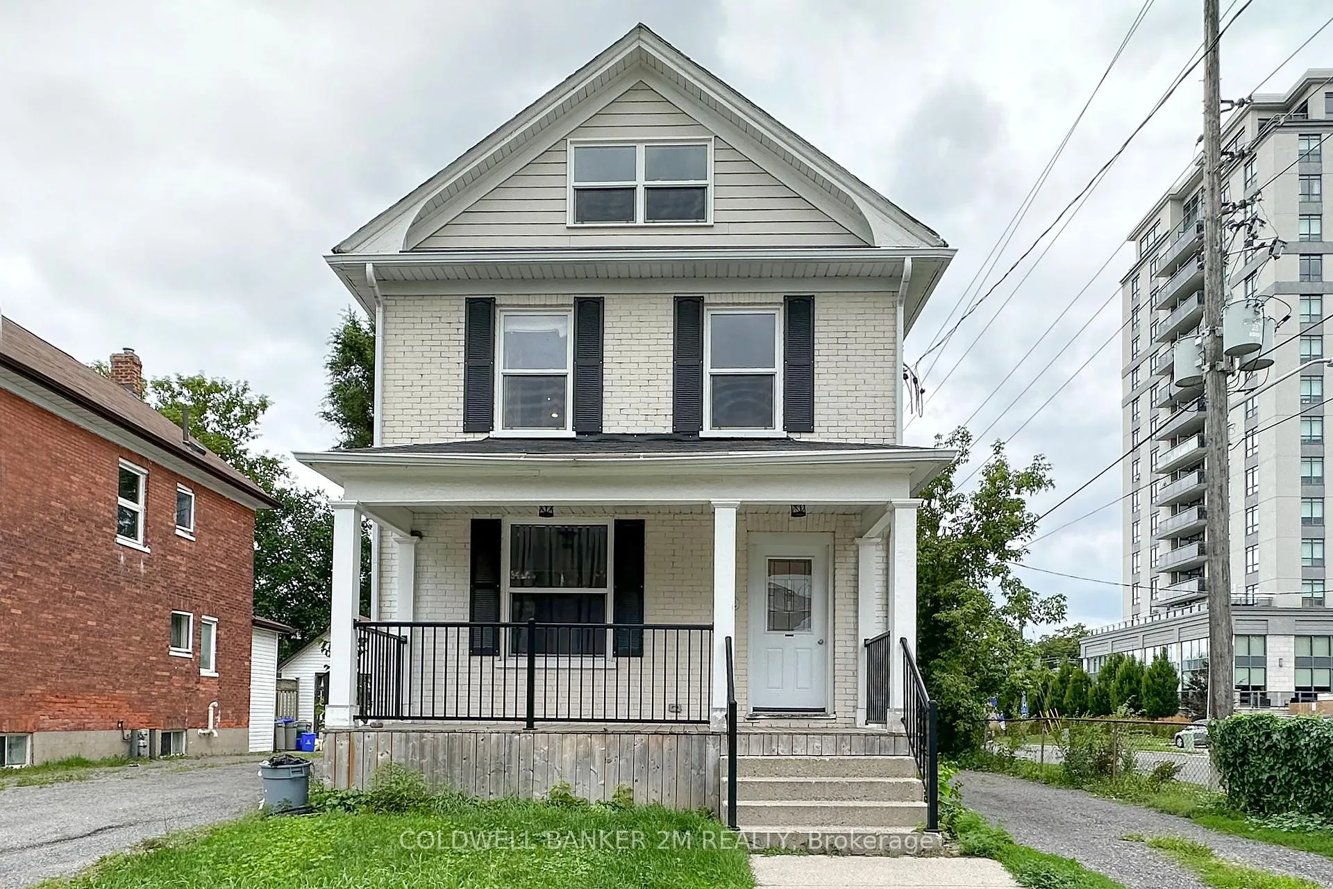 Front of Unit 1, 242 Kendal Avenue