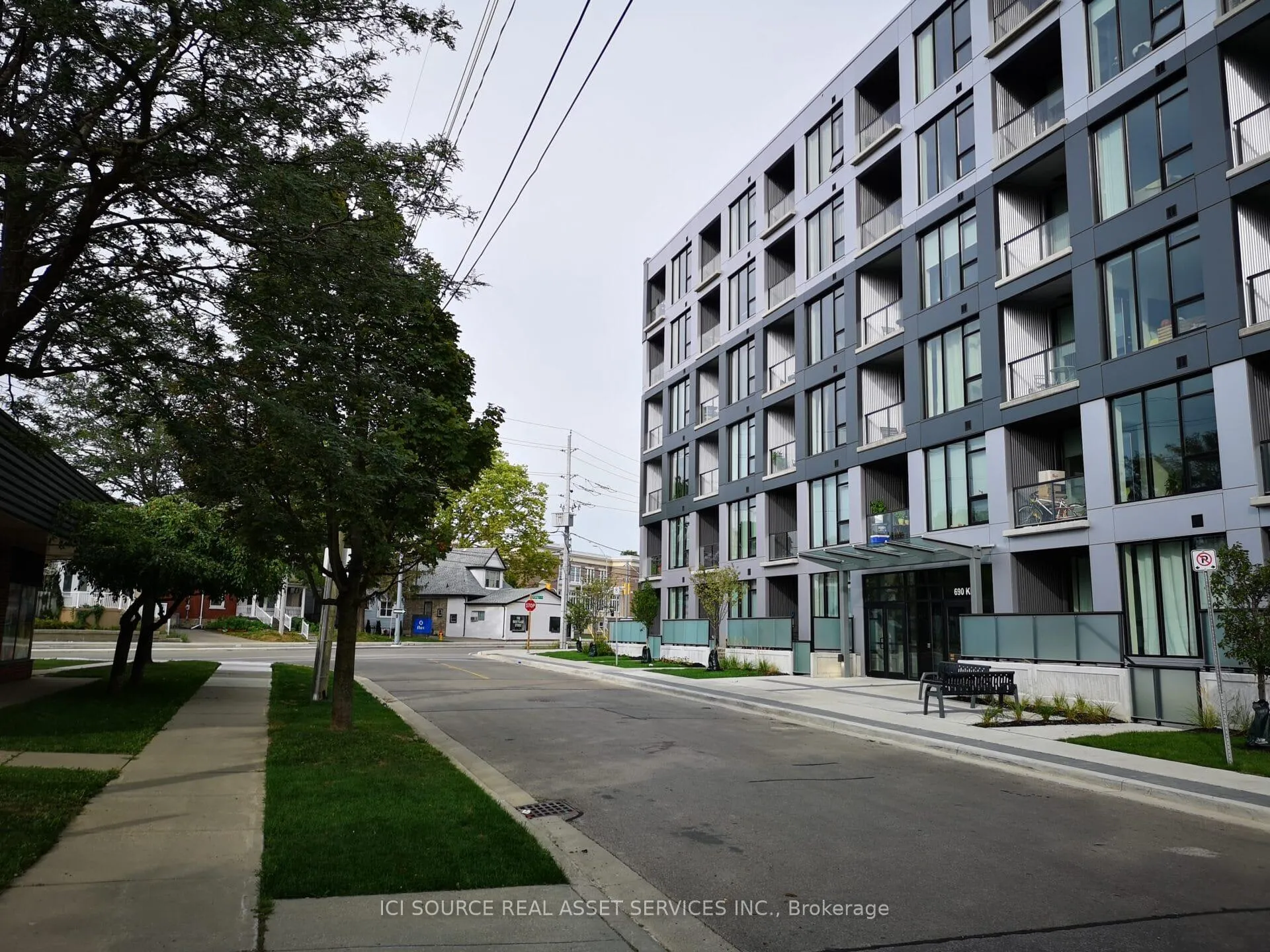 Photo 2 of Unit 506, 690 King Street W, Kitchener — HOMEH