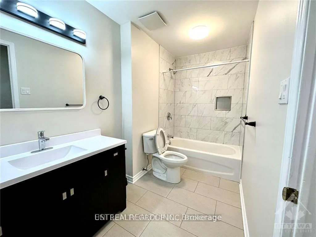 Photo 7 of 1464 Baseline Road, Ottawa, Meadowlands/St. Claire Gardens — HOMEH
