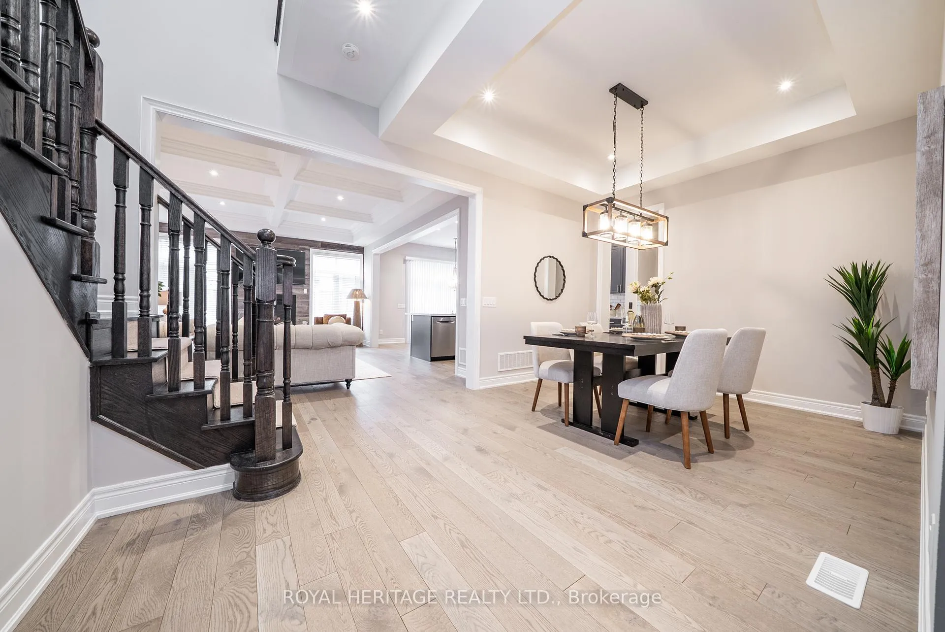 Photo 4 of 88 Brabin Circle, Whitby, Rural Whitby — HOMEH
