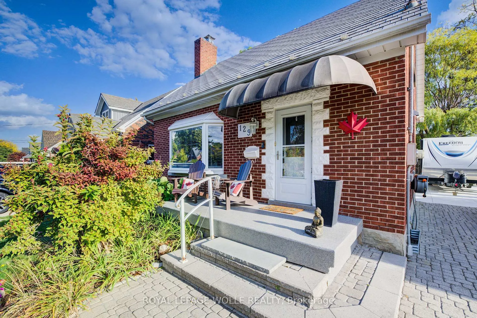 Photo 4 of 129 Talbot Street, Kitchener — HOMEH