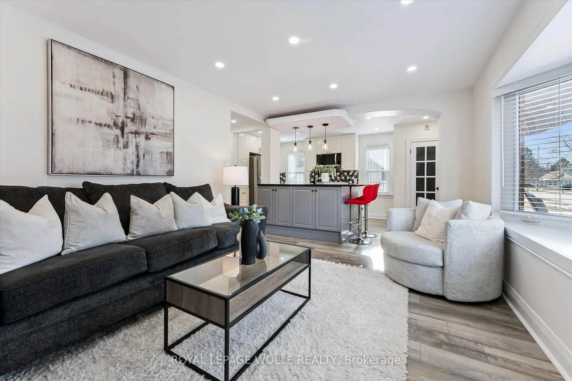 Photo 8 of 129 Talbot Street, Kitchener — HOMEH