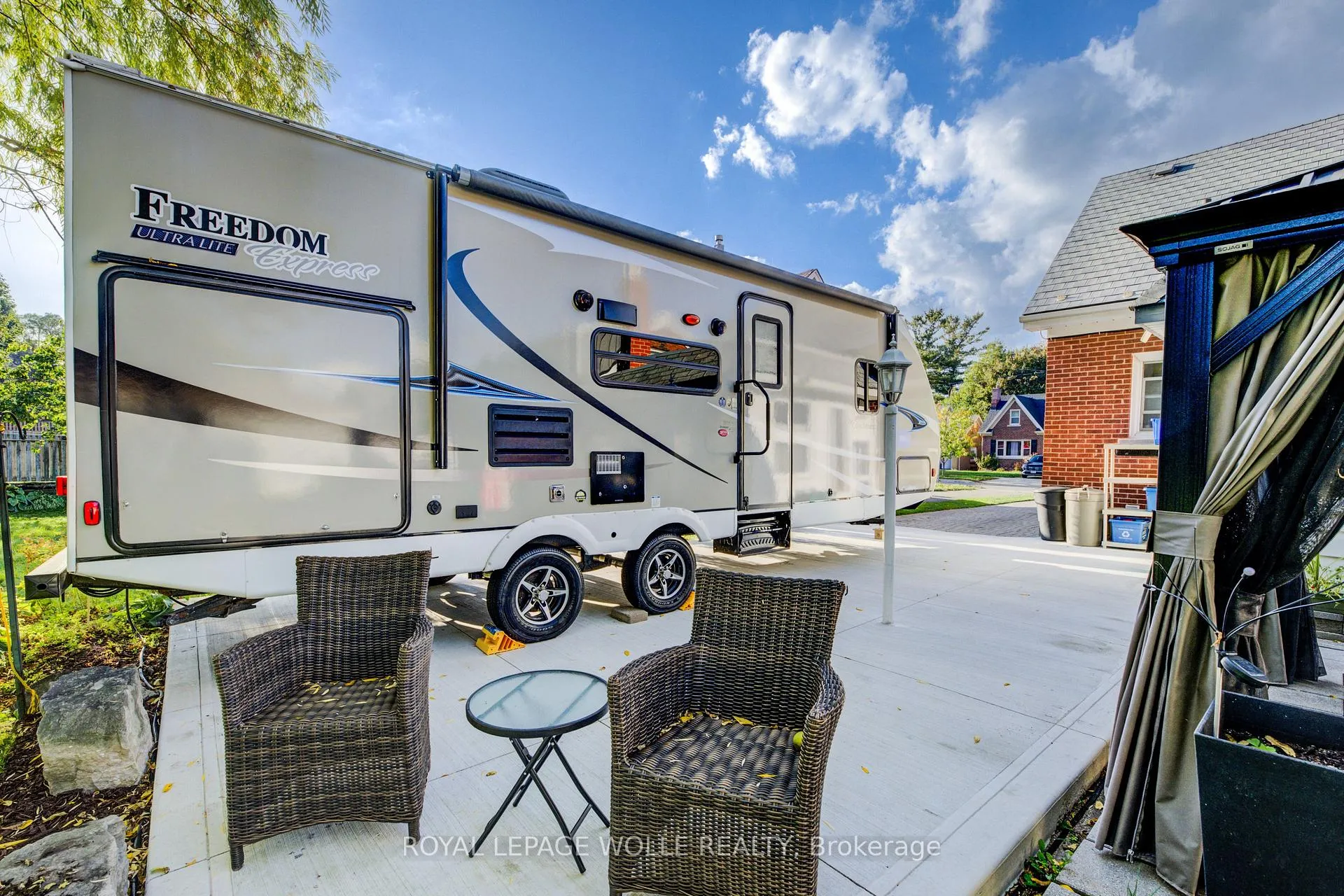 Photo 34 of 129 Talbot Street, Kitchener — HOMEH