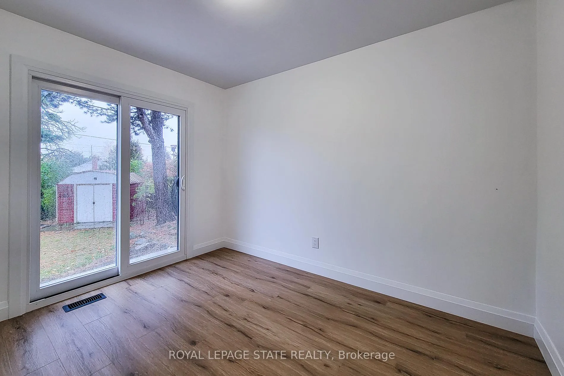 Photo 24 of 53 Winchester Boulevard, Hamilton, Hampton Heights — HOMEH