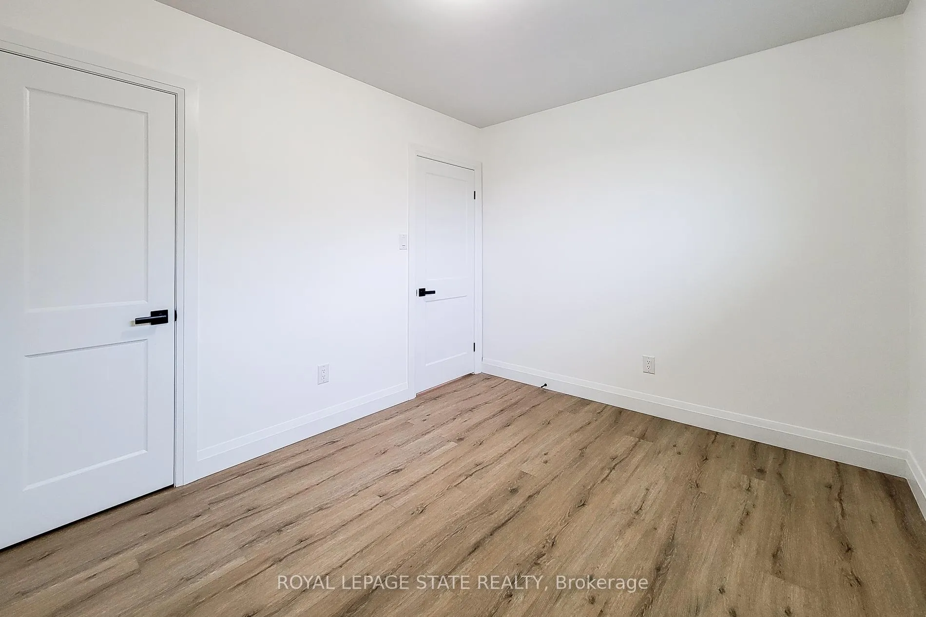 Photo 27 of 53 Winchester Boulevard, Hamilton, Hampton Heights — HOMEH
