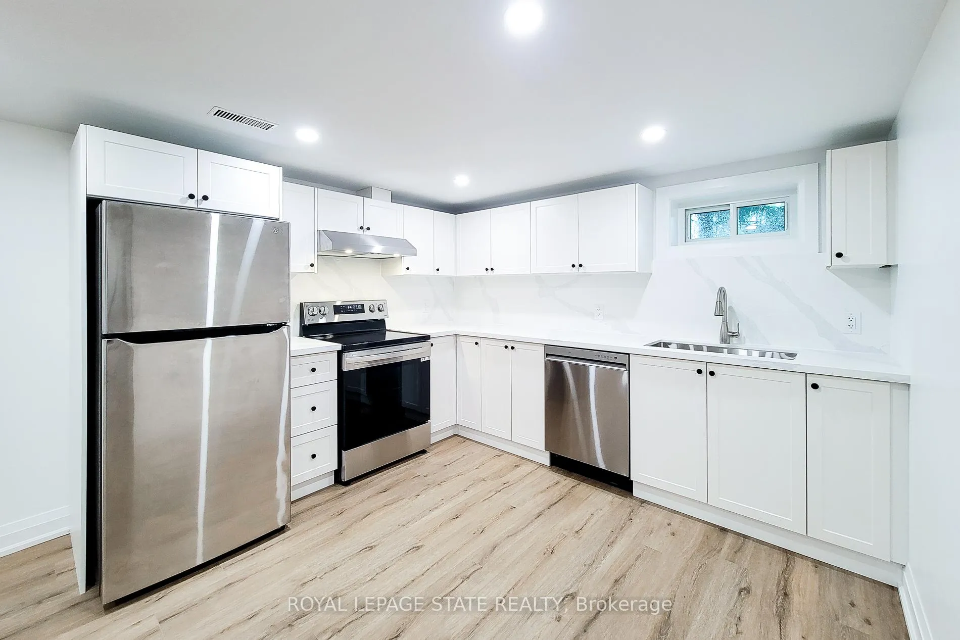 Photo 35 of 53 Winchester Boulevard, Hamilton, Hampton Heights — HOMEH