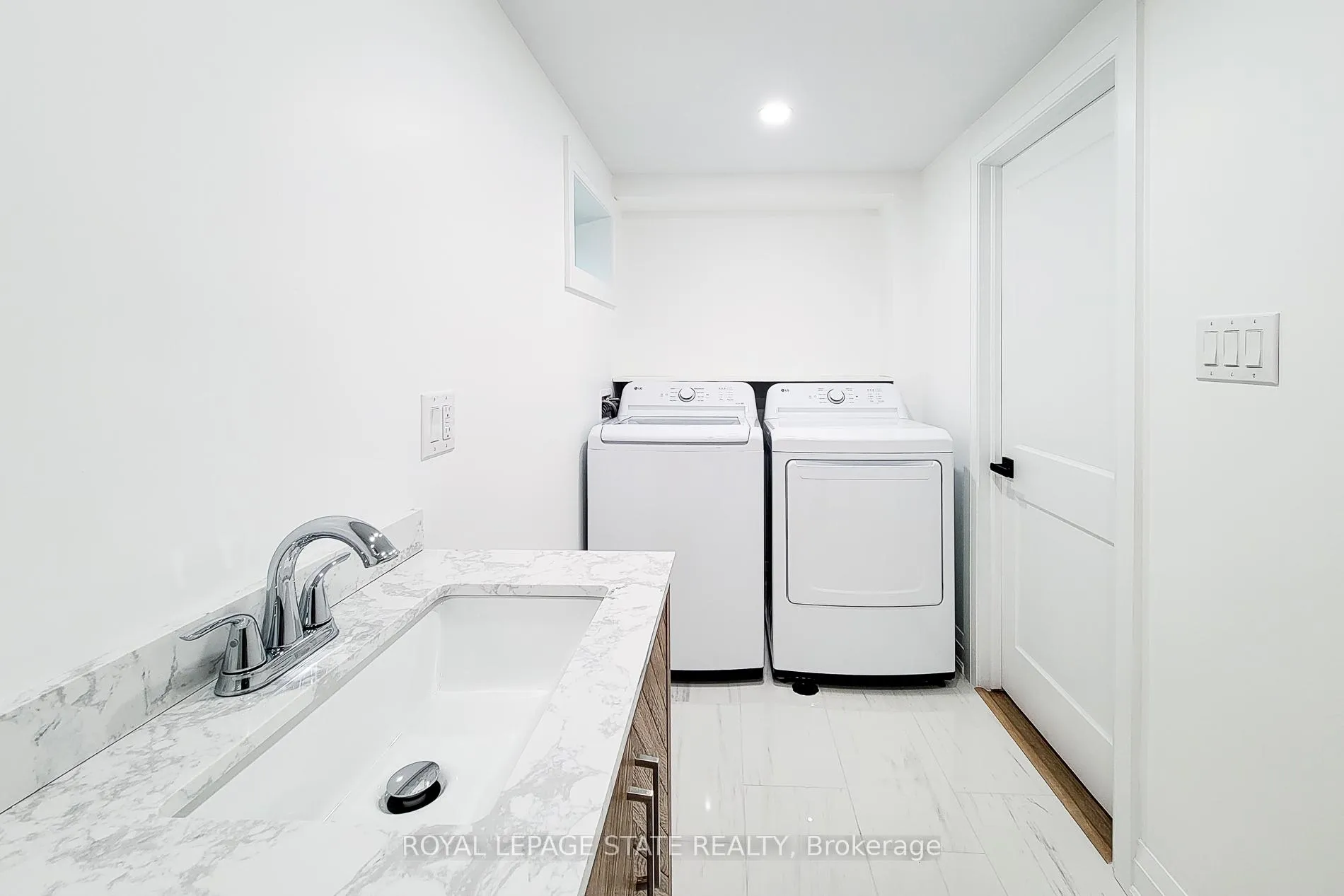 Photo 37 of 53 Winchester Boulevard, Hamilton, Hampton Heights — HOMEH