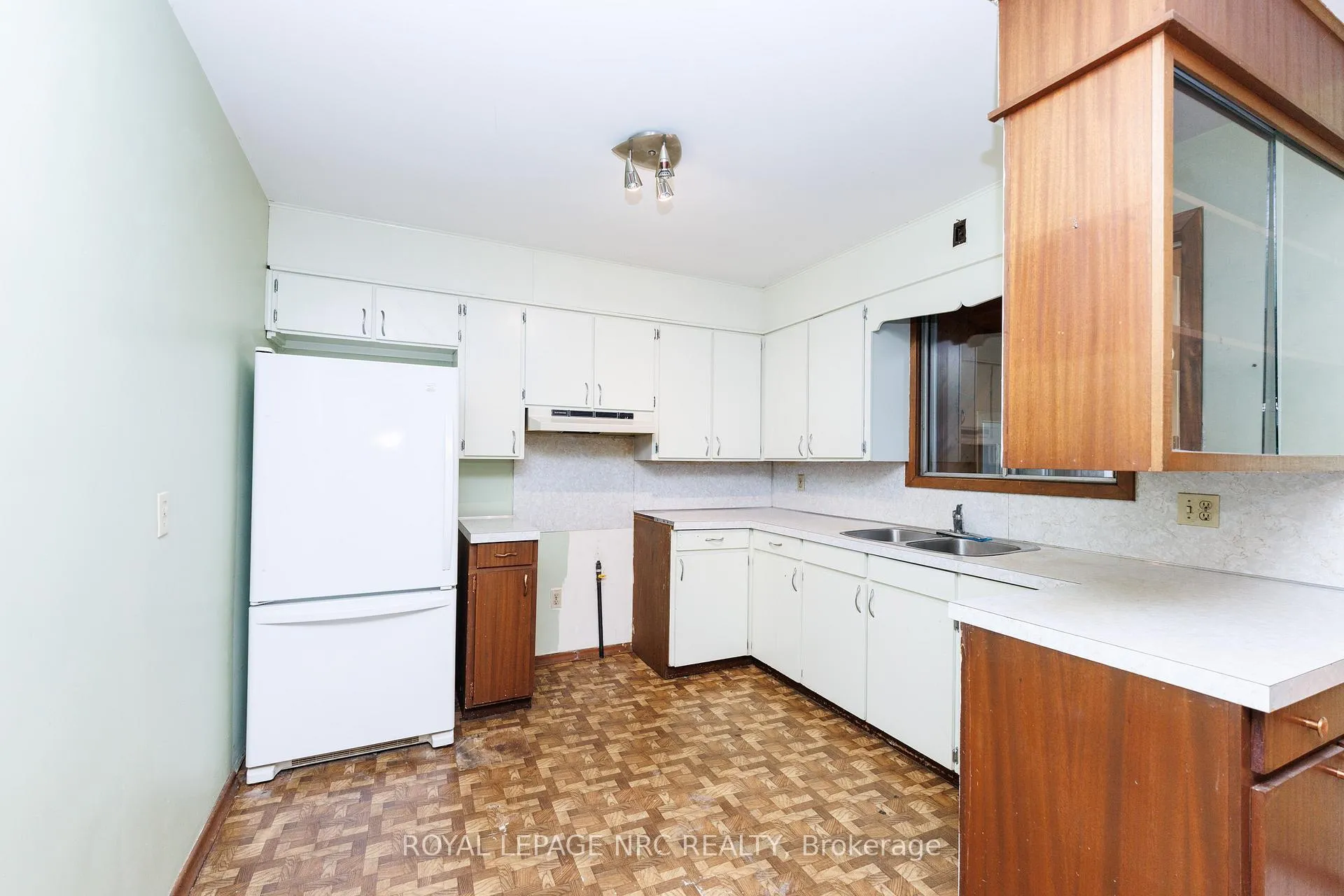 Photo 14 of 33 Strathmore Crescent, Welland, Lincoln/Crowland — HOMEH