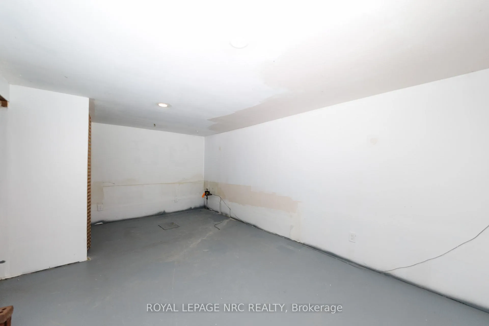 Photo 36 of 33 Strathmore Crescent, Welland, Lincoln/Crowland — HOMEH
