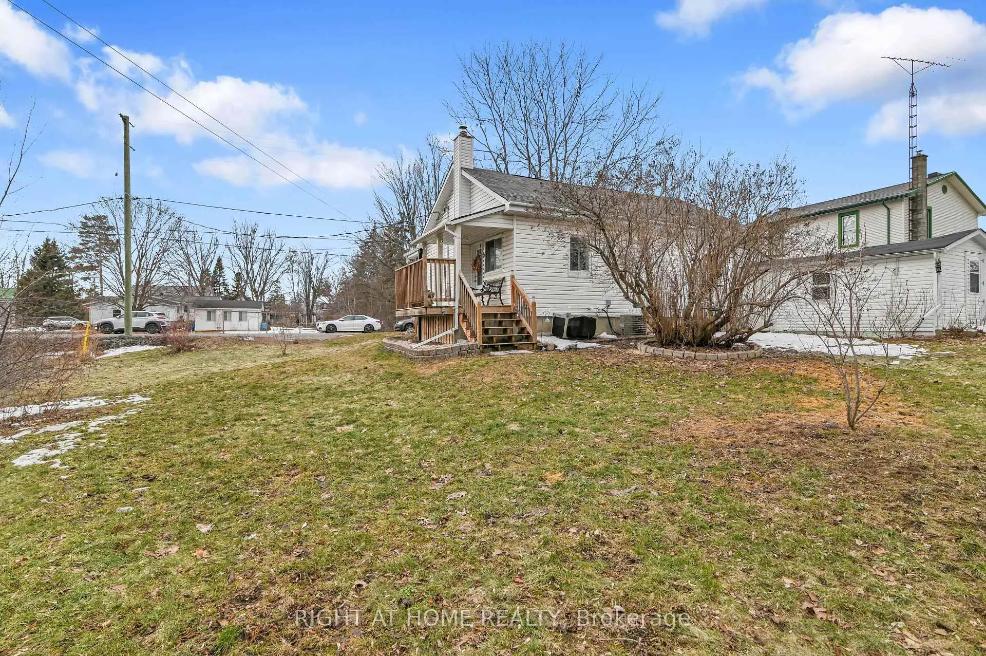 Photo 30 of 541 Albert Street, North Dundas, Winchester — HOMEH