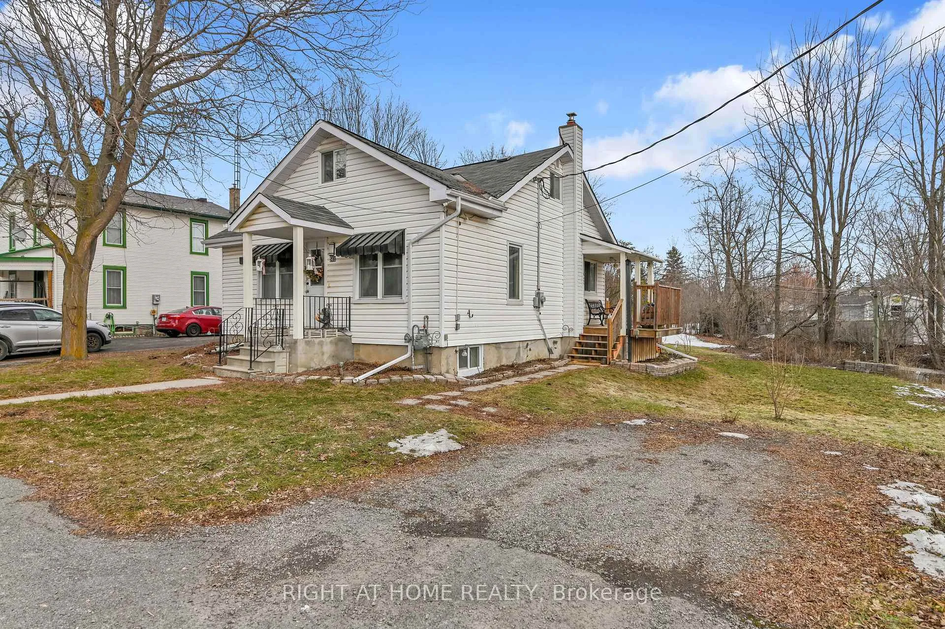 Photo 32 of 541 Albert Street, North Dundas, Winchester — HOMEH