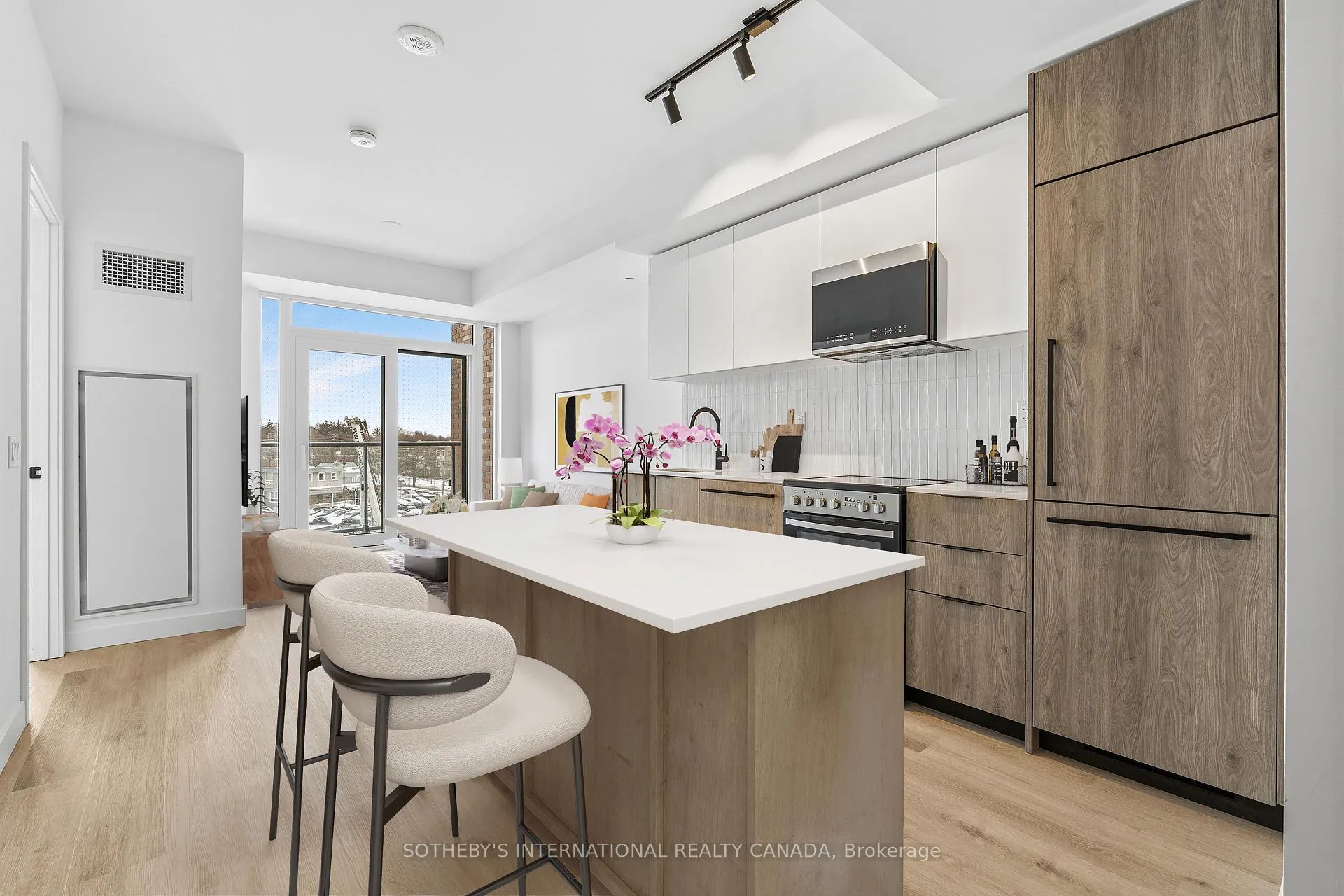 Photo 5 of Unit 321, 1635 Military Trail, Scarborough, Centennial Scarborough — HOMEH